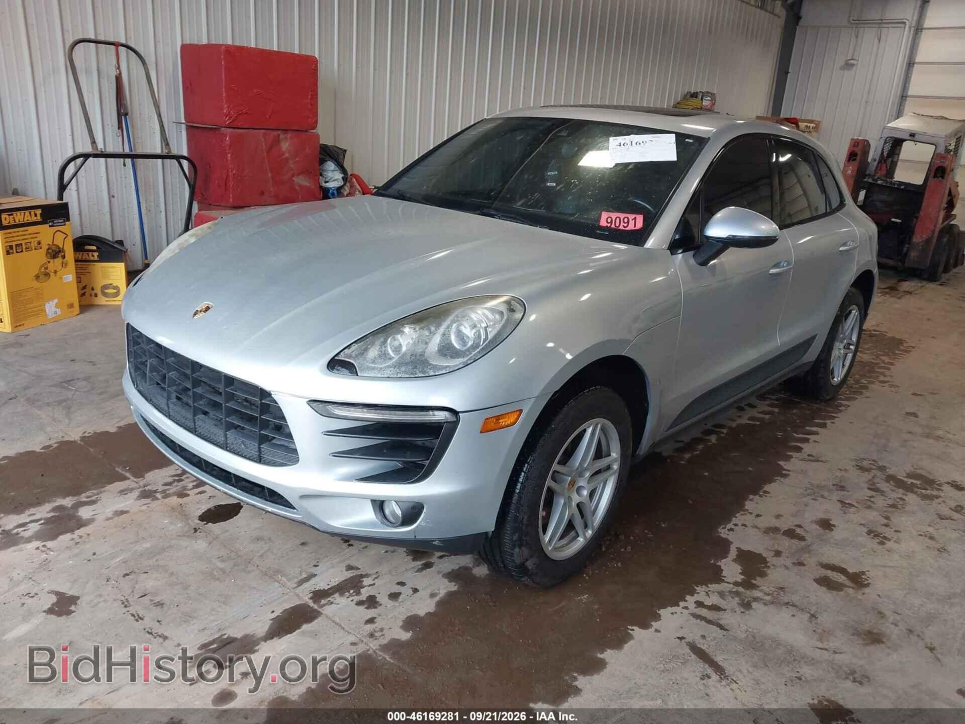 2017 PORSCHE MACAN - VIN: WP1AA2A54HLB02398 - Photo 2