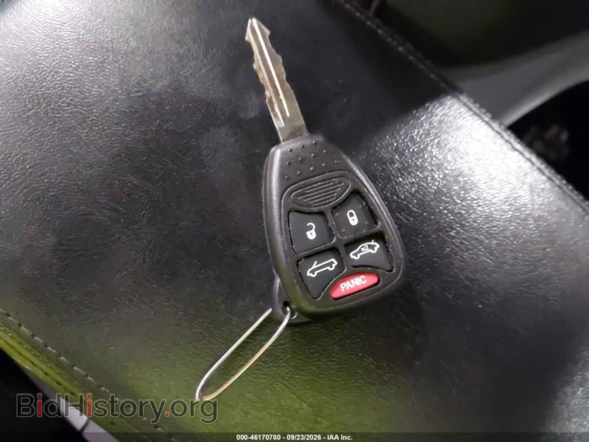 2011 CHRYSLER 200 - VIN: 1C3BC2EB9BN617400 - Photo 11