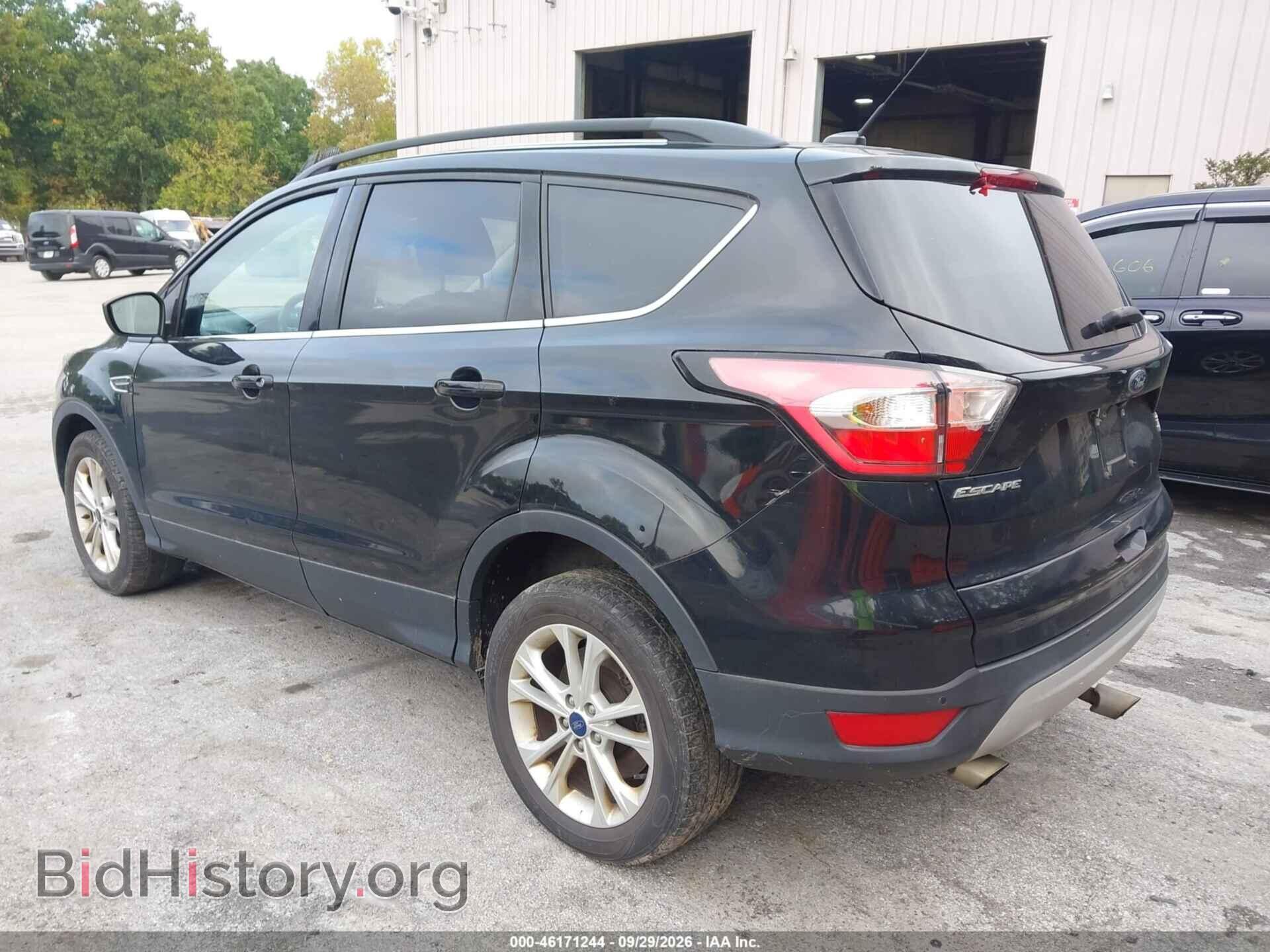 2017 FORD ESCAPE - VIN: 1FMCU9GD4HUB33858 - Фото 3
