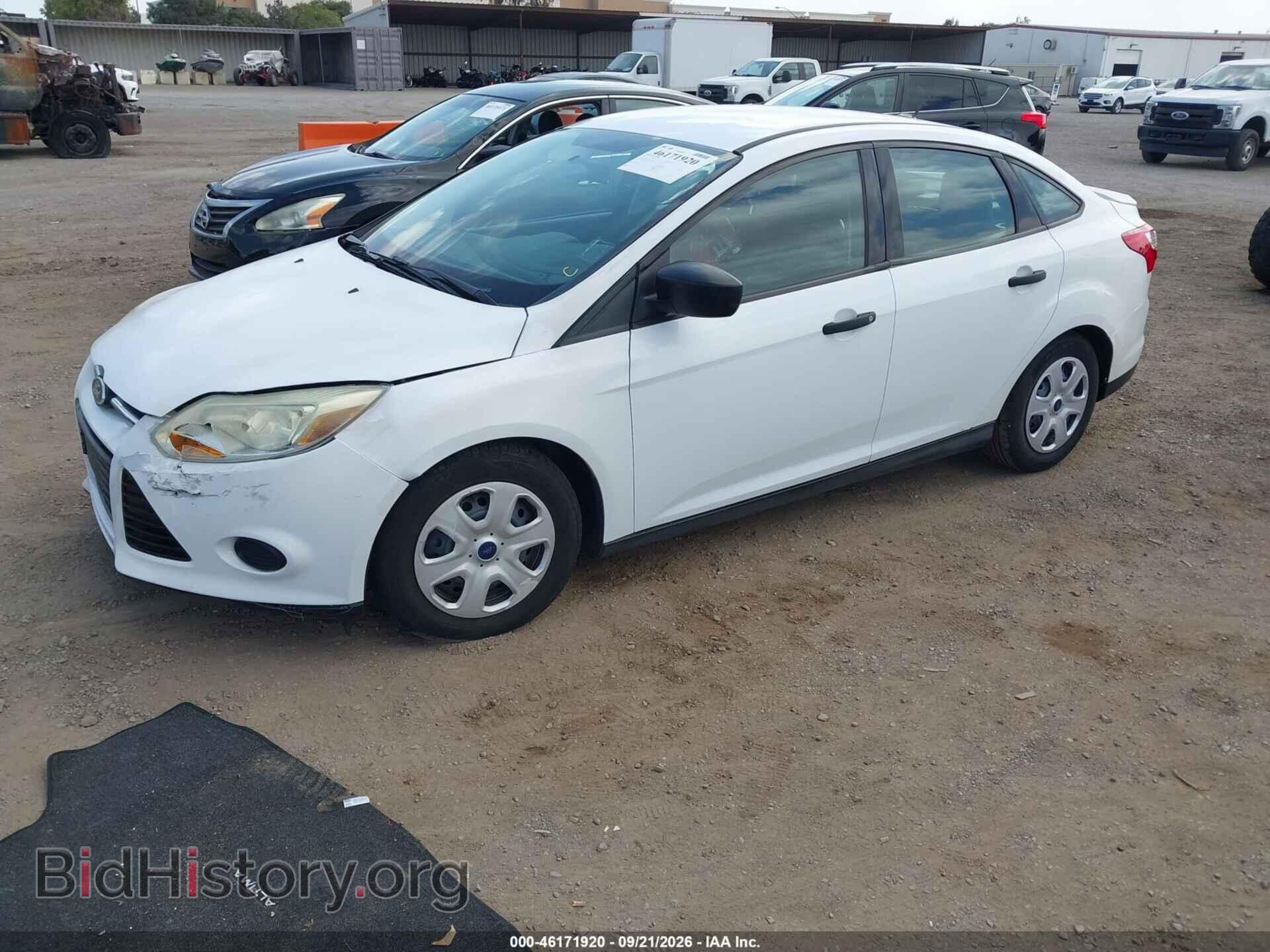 2014 FORD FOCUS - VIN: 1FADP3E27EL374965 - Фото 2