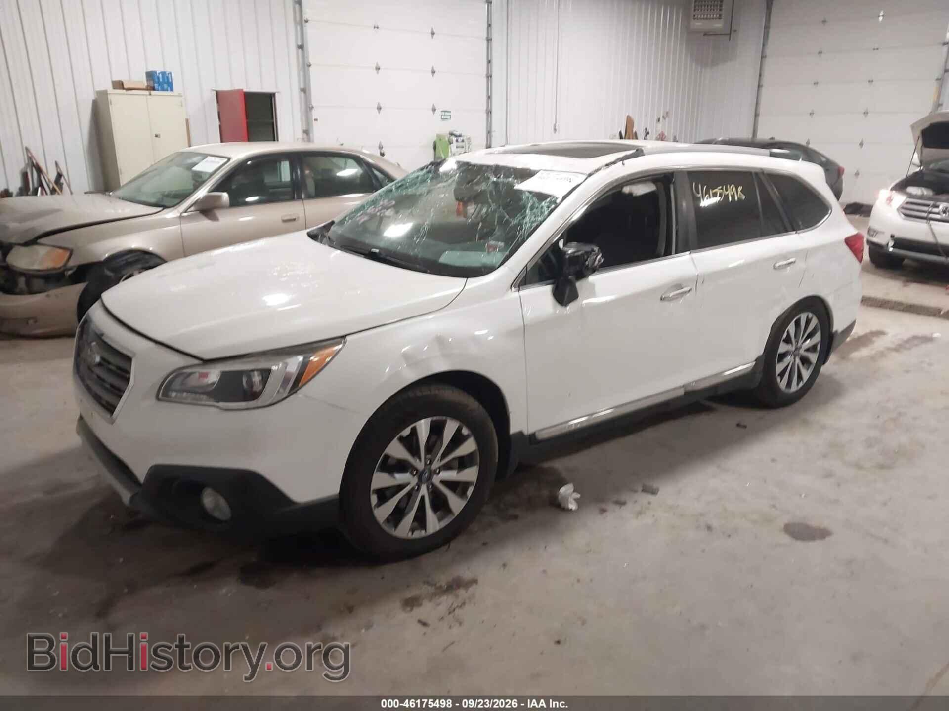 2017 SUBARU OUTBACK - VIN: 4S4BSATC4H3301617 - Photo 2