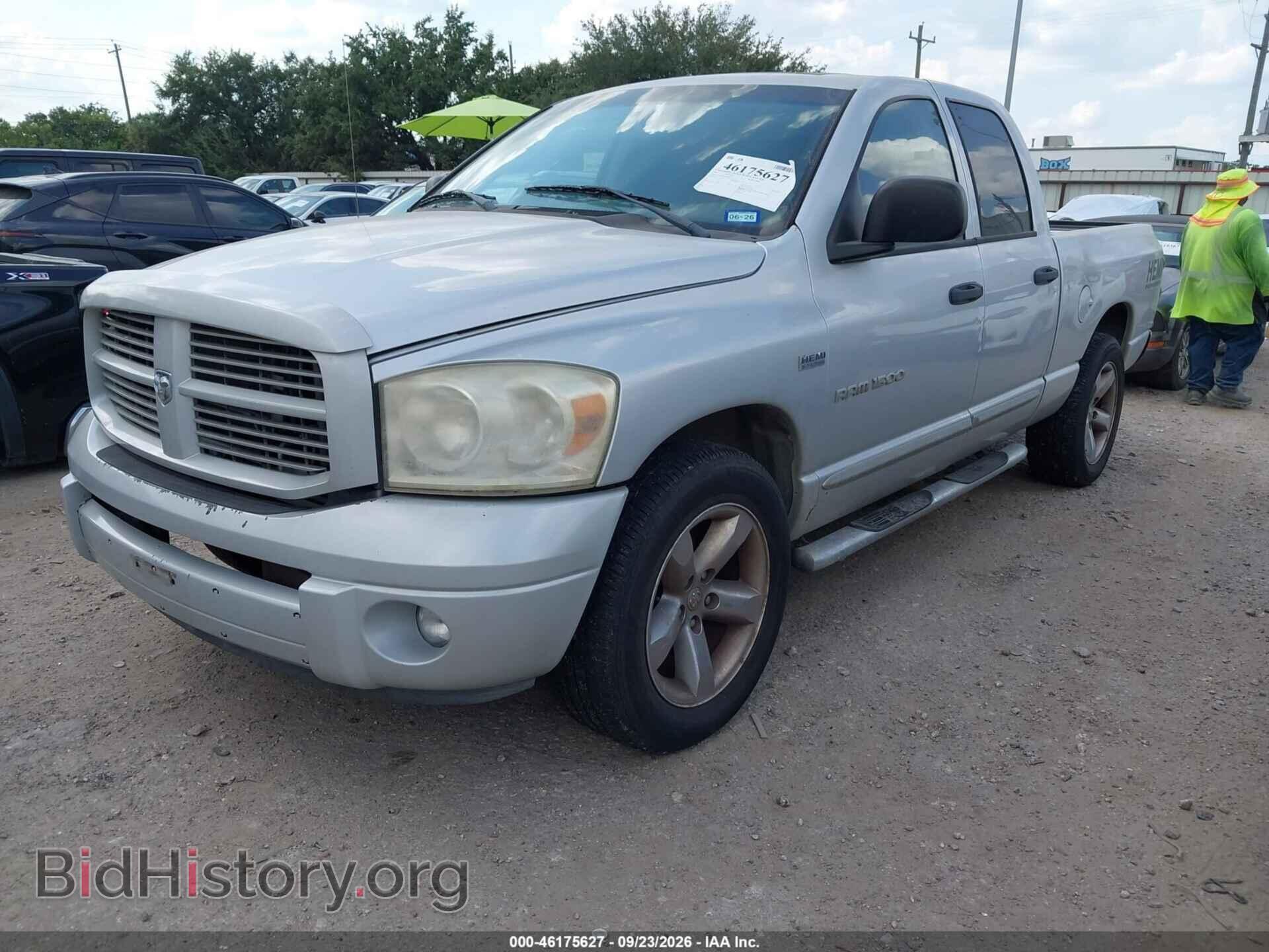 2007 DODGE RAM 1500 - VIN: 1D7HA18247S181572 - Photo 2