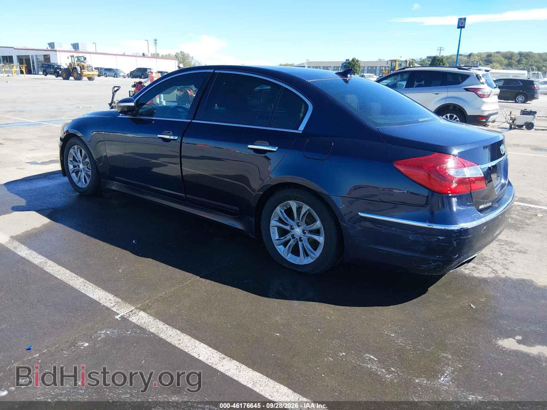 2013 HYUNDAI GENESIS - VIN: KMHGC4DD2DU235293 - Фото 3