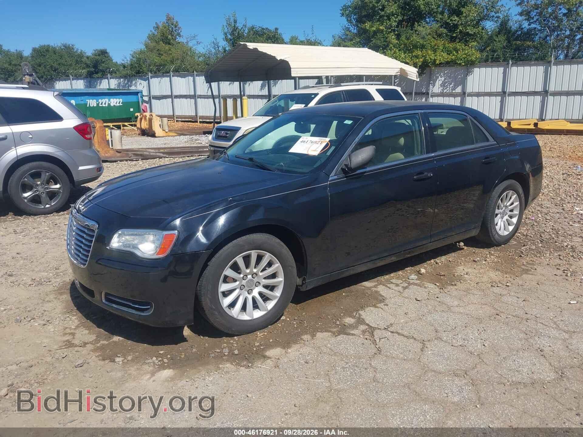 2013 CHRYSLER 300 - VIN: 2C3CCAAG3DH612091 - Photo 2