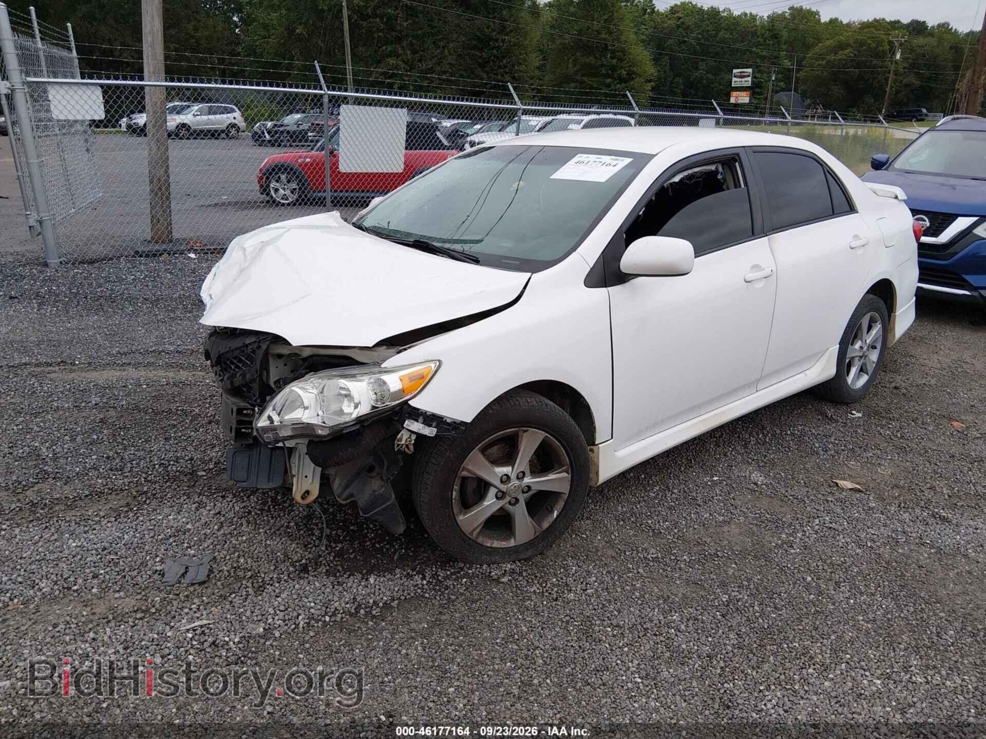 2011 TOYOTA COROLLA - VIN: 2T1BU4EE0BC564832 - Photo 2