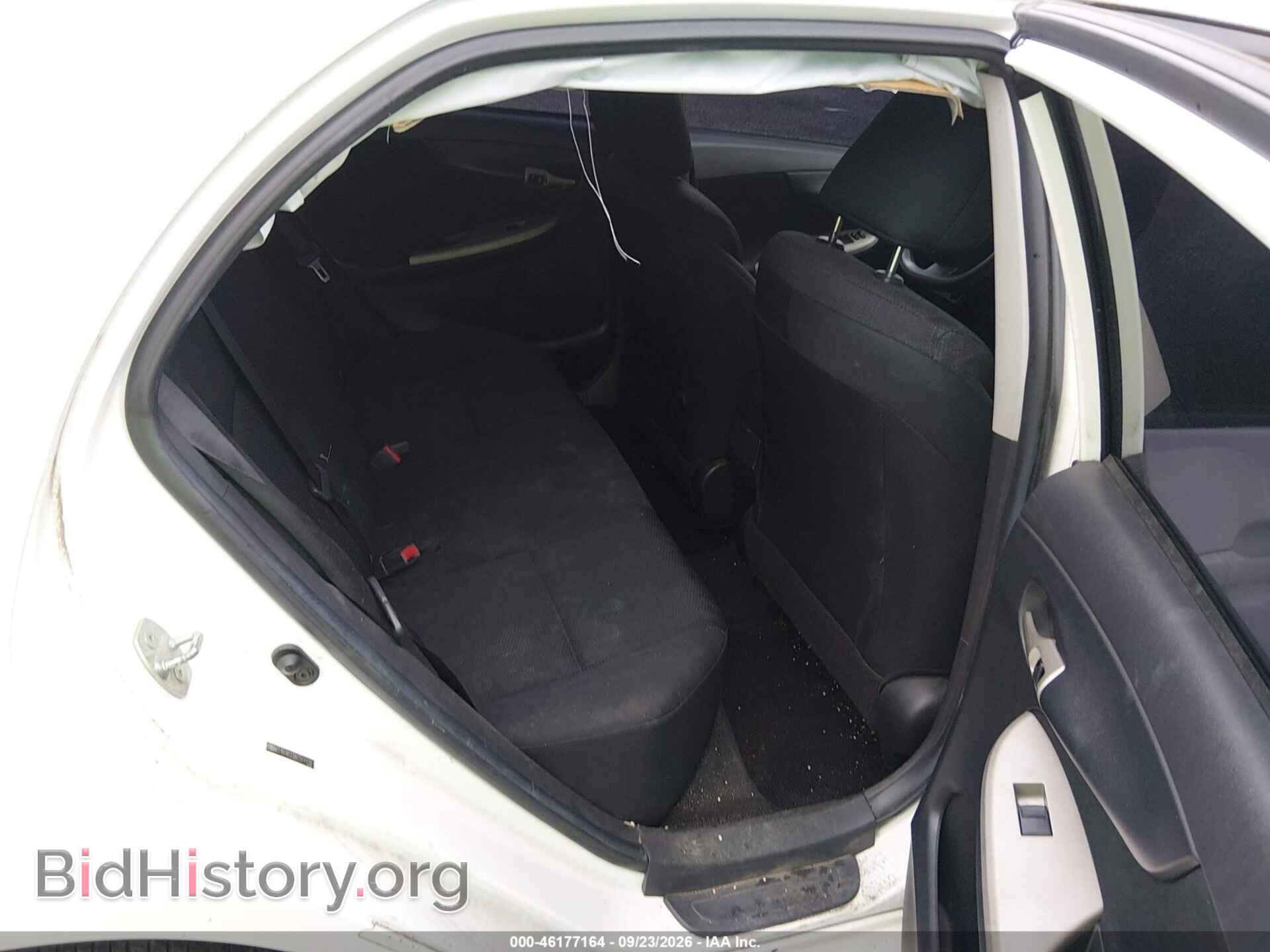 2011 TOYOTA COROLLA - VIN: 2T1BU4EE0BC564832 - Photo 8