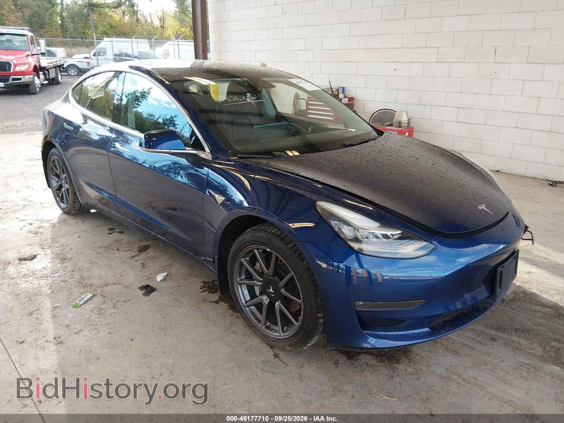 Фотография 5YJ3E1EB9JF120381 - TESLA MODEL 3 2018