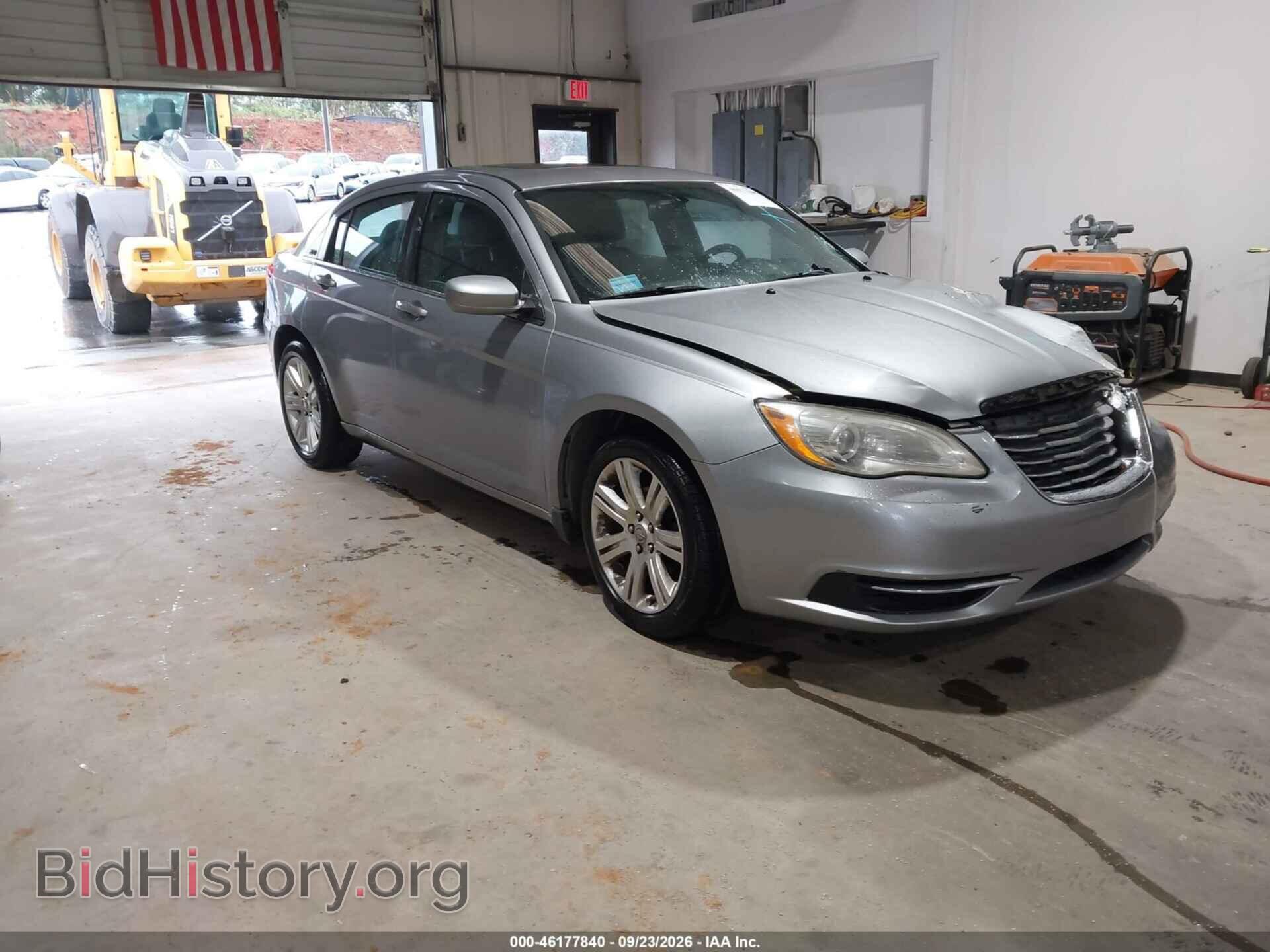 Photo 1C3CCBBB8DN683450 - CHRYSLER 200 2013