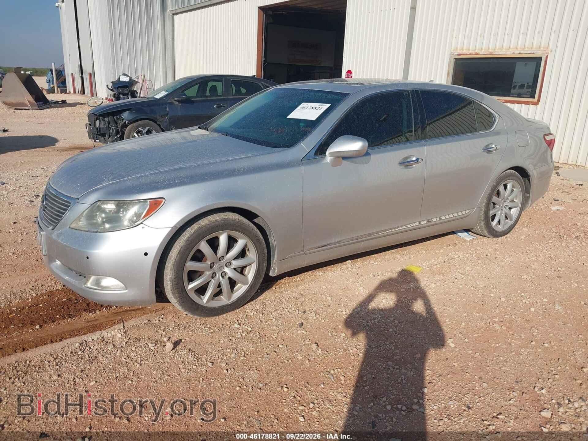 2009 LEXUS LS 460 - VIN: JTHBL46FX95085320 - Photo 2