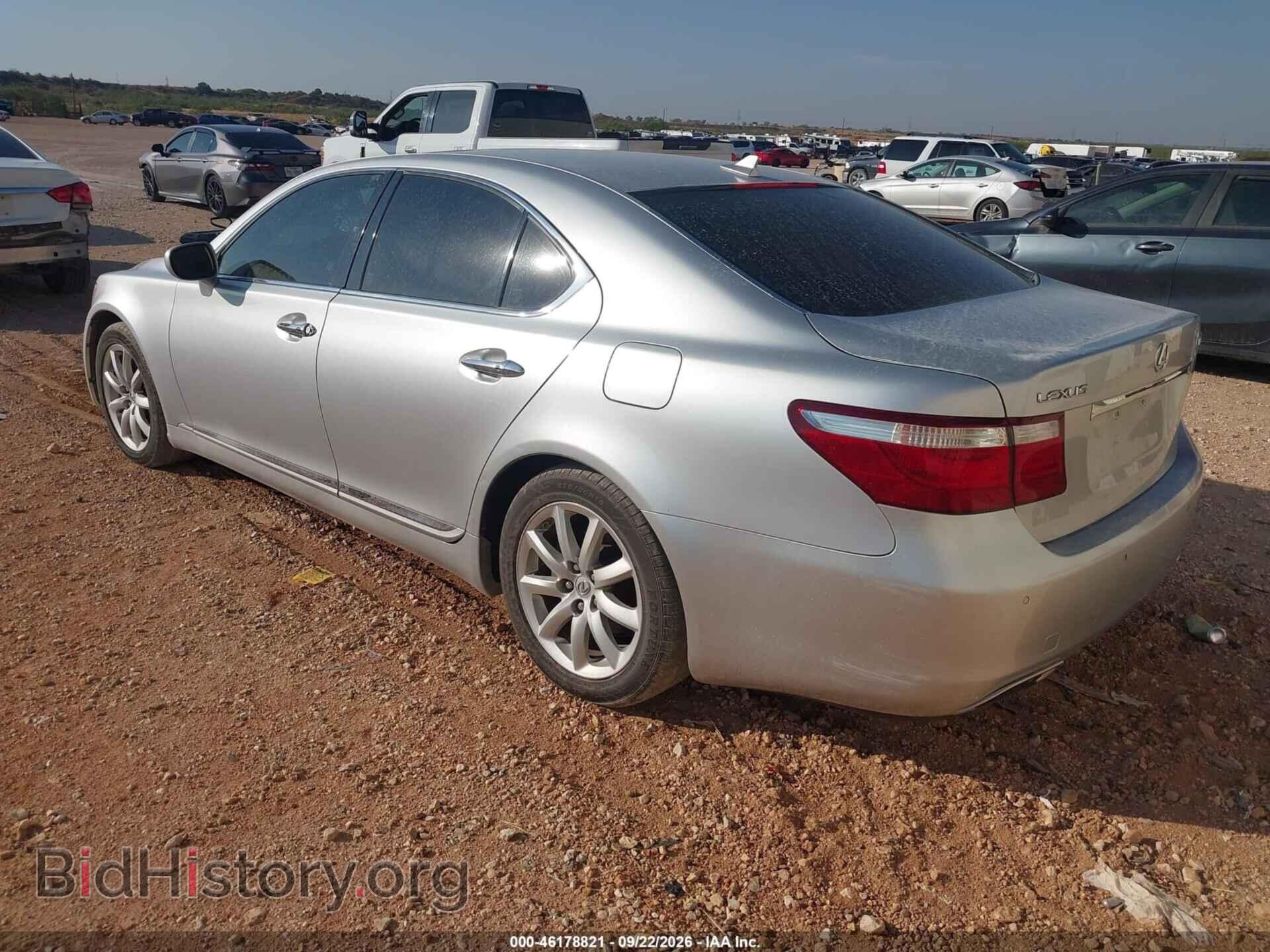 2009 LEXUS LS 460 - VIN: JTHBL46FX95085320 - Photo 3