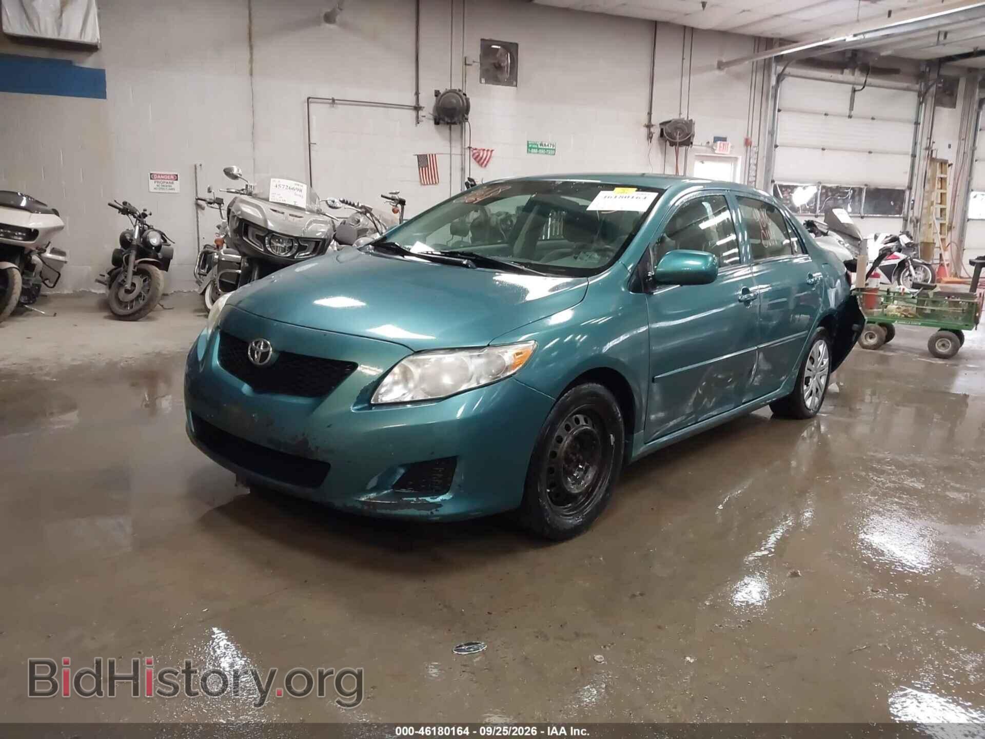 2010 TOYOTA COROLLA - VIN: 2T1BU4EE7AC307794 - Фото 2