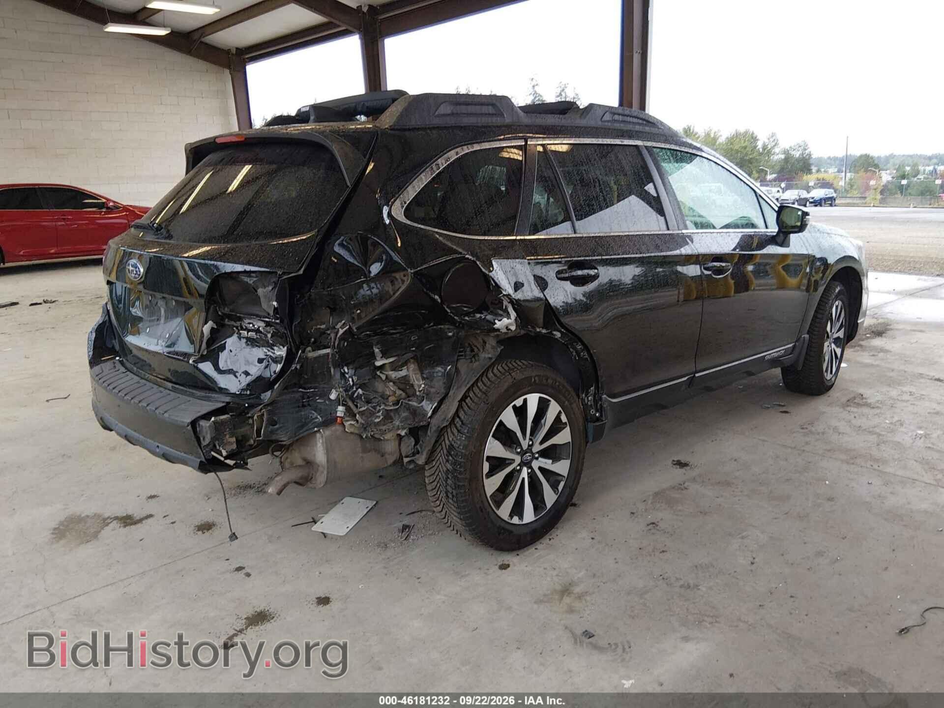 2017 SUBARU OUTBACK - VIN: 4S4BSENCXH3405601 - Фото 4