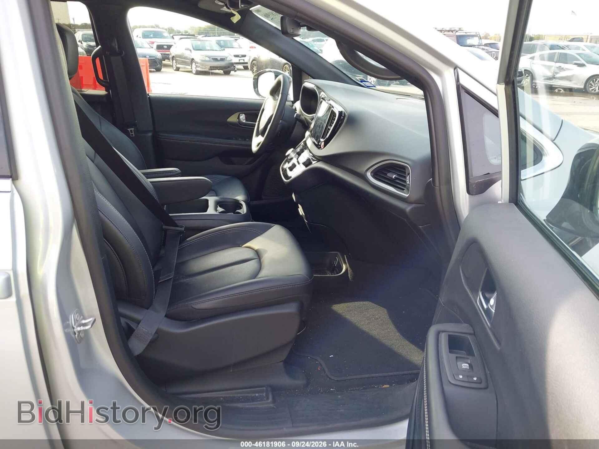 2026 CHRYSLER PACIFICA - VIN: 2C4RC1BG1TR239601 - Photo 5