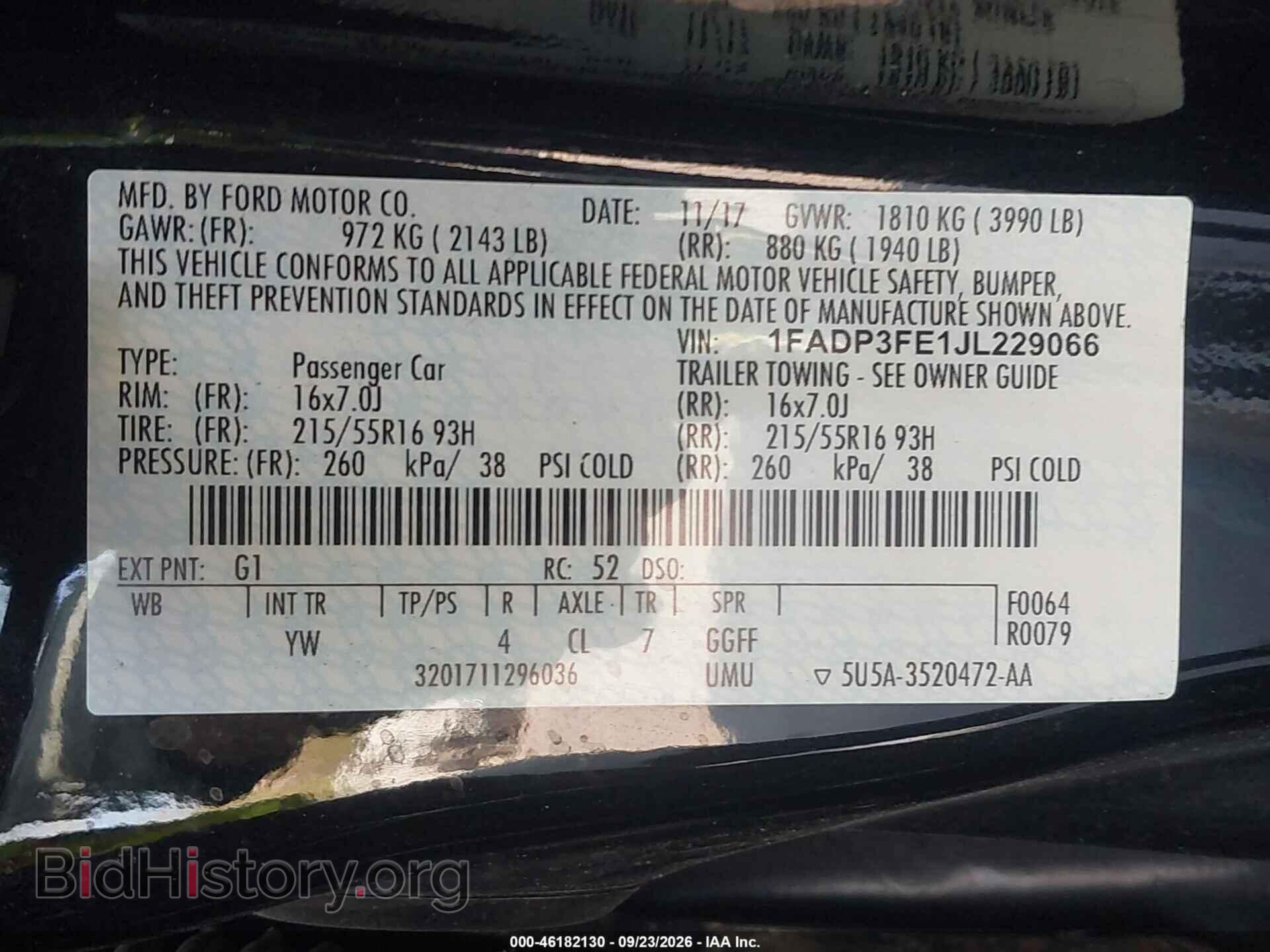 2018 FORD FOCUS - VIN: 1FADP3FE1JL229066 - Photo 9