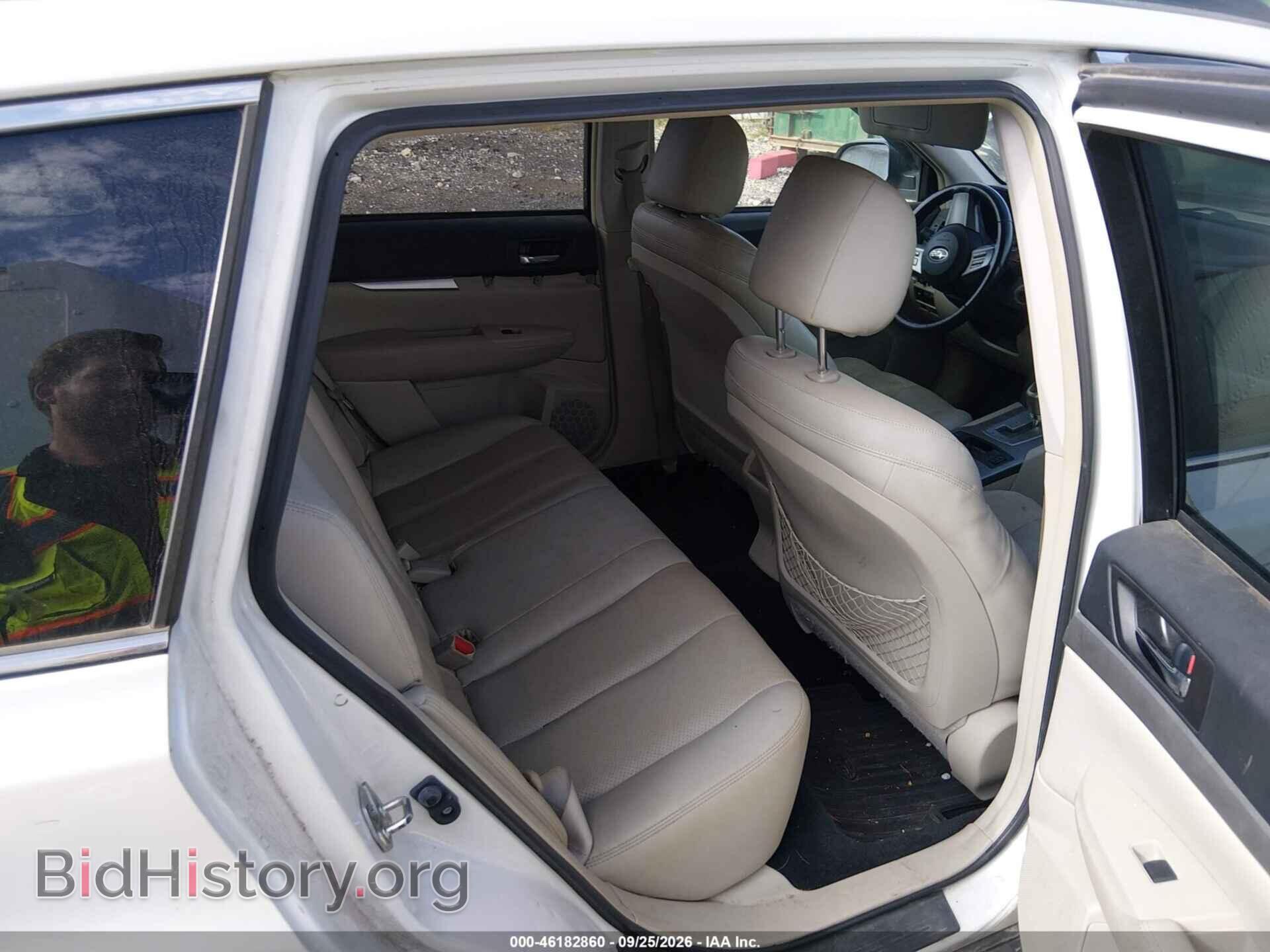 2011 SUBARU OUTBACK - VIN: 4S4BRCCC5B3369102 - Фото 8