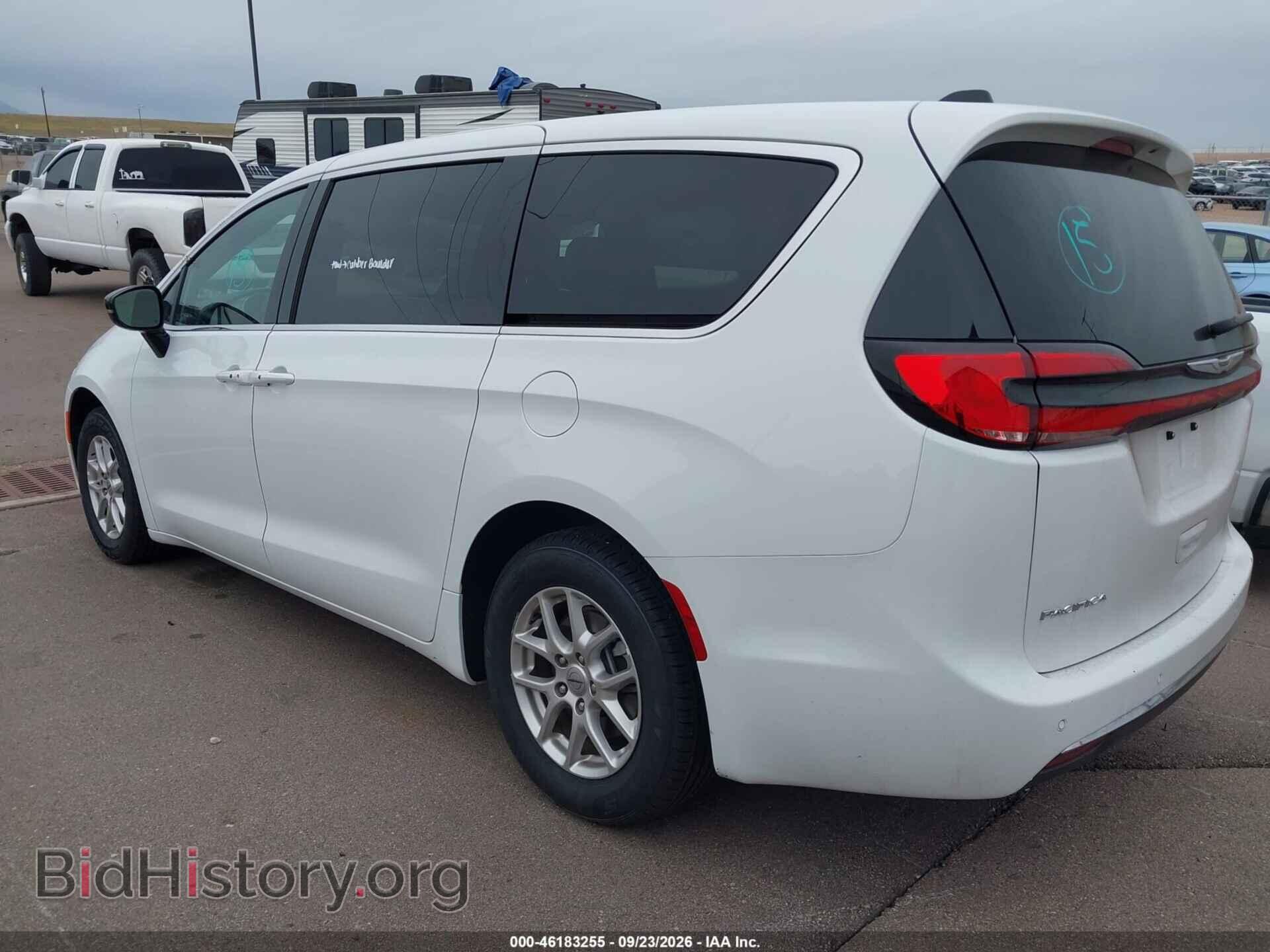 2025 CHRYSLER PACIFICA - VIN: 2C4RC1BG0SR561998 - Photo 3