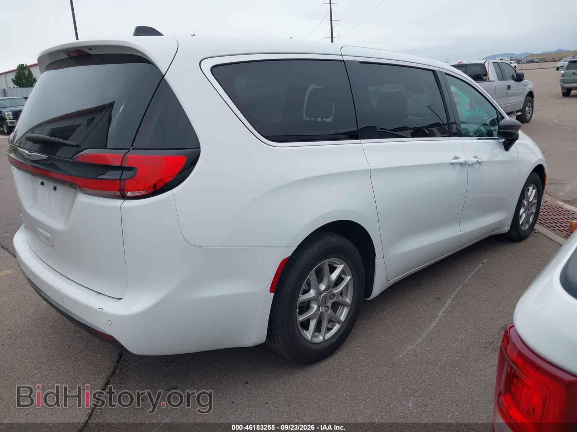 2025 CHRYSLER PACIFICA - VIN: 2C4RC1BG0SR561998 - Photo 4