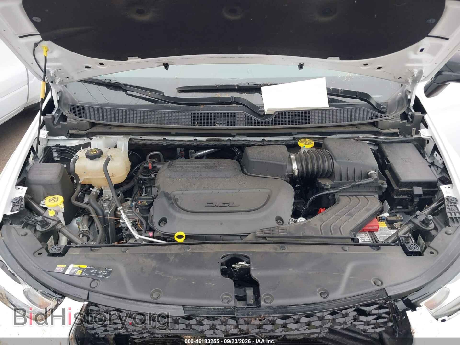 2025 CHRYSLER PACIFICA - VIN: 2C4RC1BG0SR561998 - Photo 10