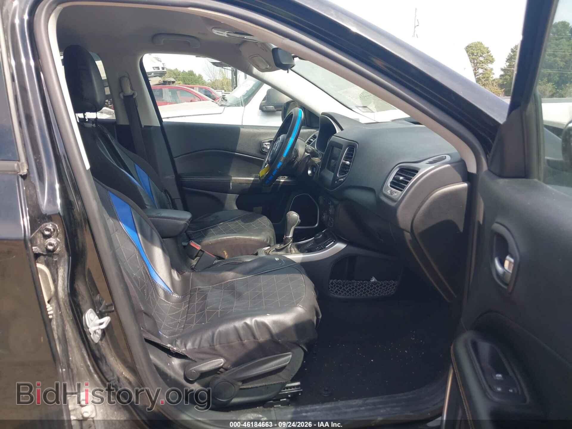 2019 JEEP COMPASS - VIN: 3C4NJDBB9KT647513 - Photo 5