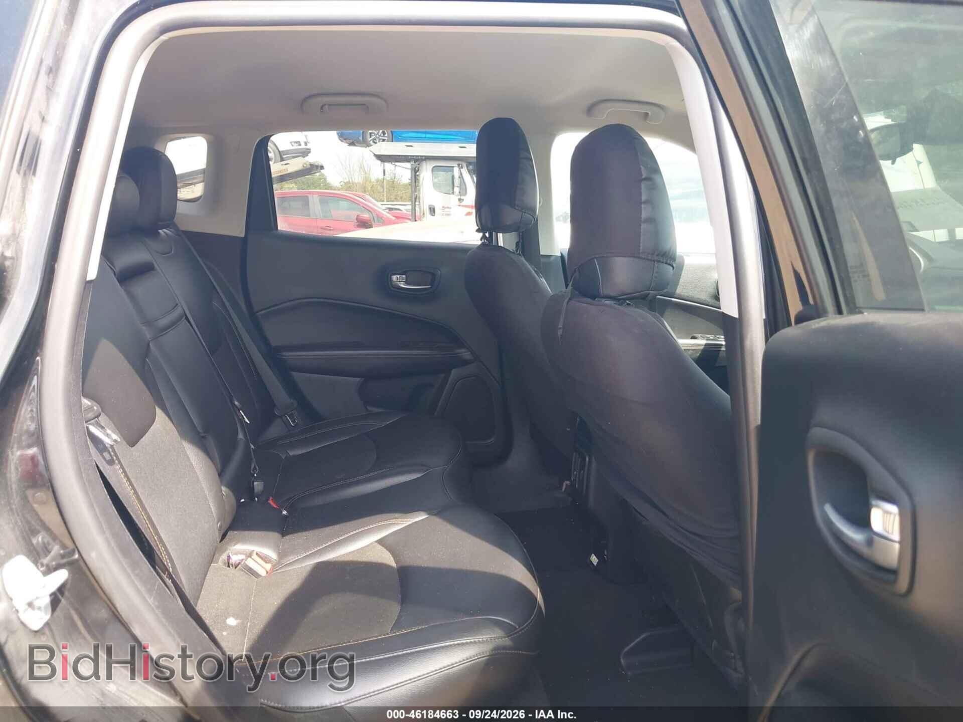 2019 JEEP COMPASS - VIN: 3C4NJDBB9KT647513 - Photo 8