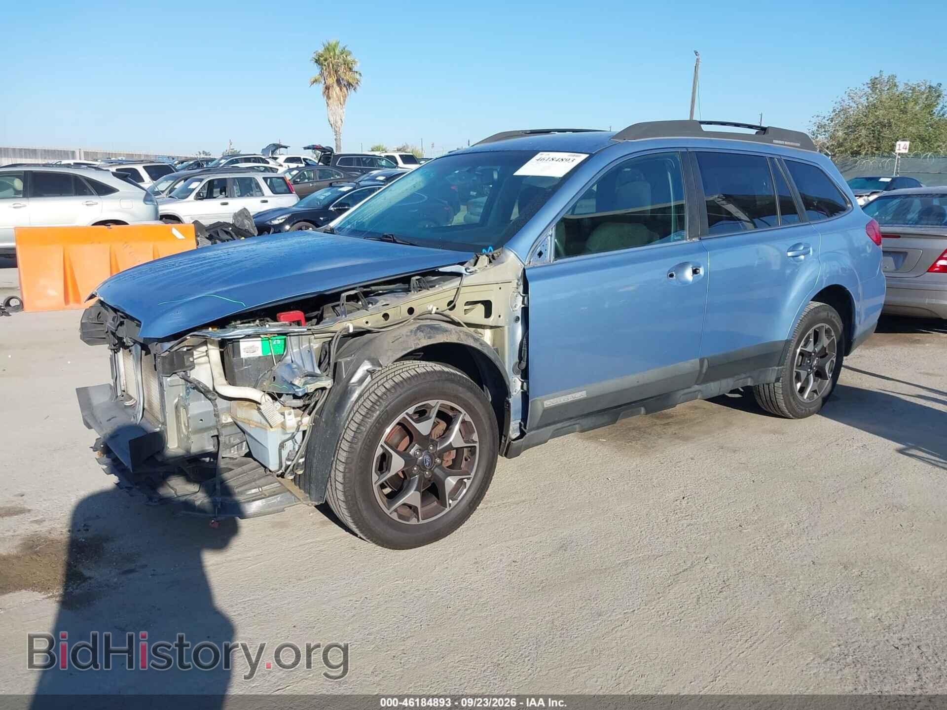 2011 SUBARU OUTBACK - VIN: 4S4BRBCC1B3379555 - Фото 2
