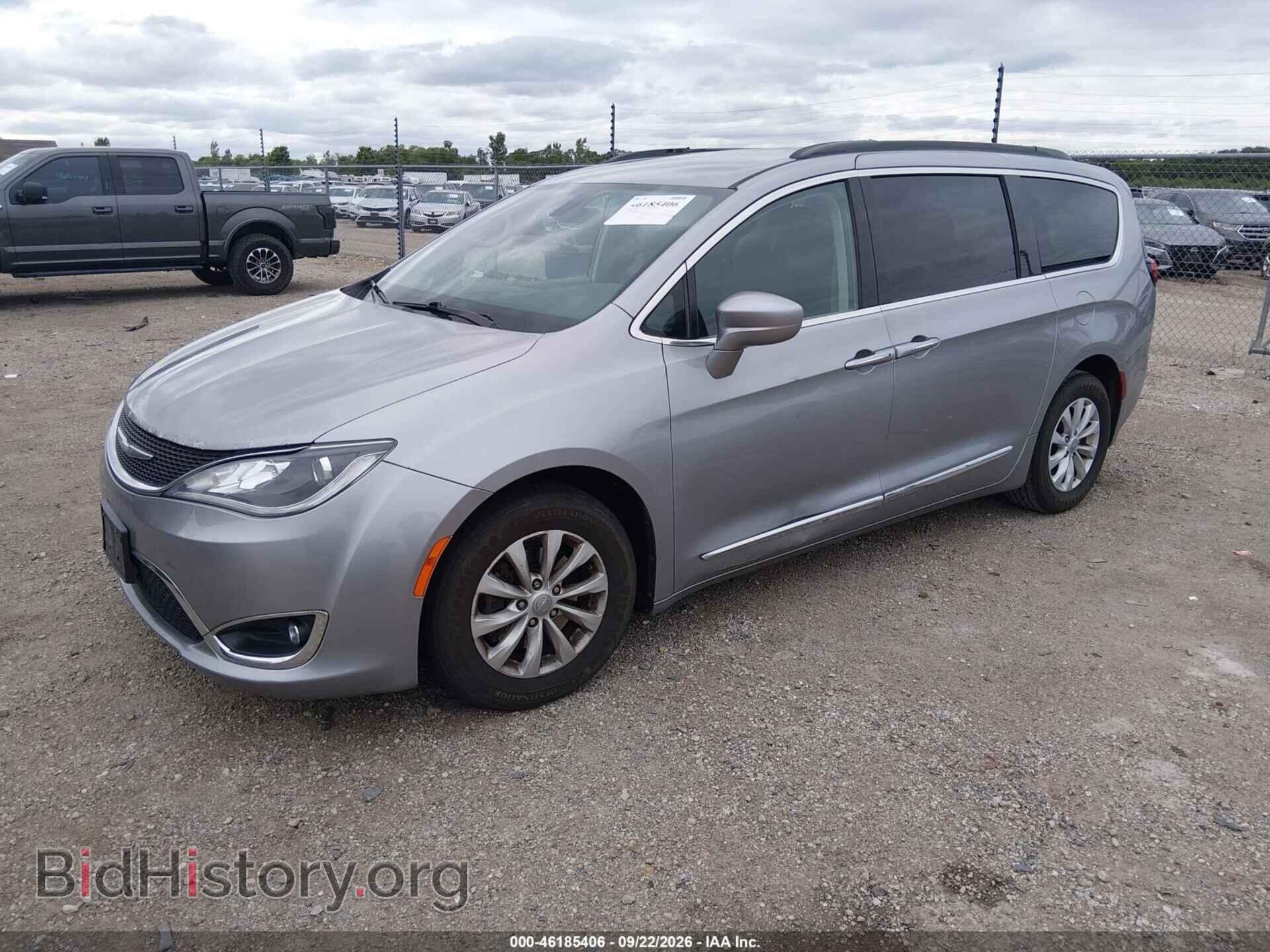 2017 CHRYSLER PACIFICA - VIN: 2C4RC1BG7HR598992 - Photo 2