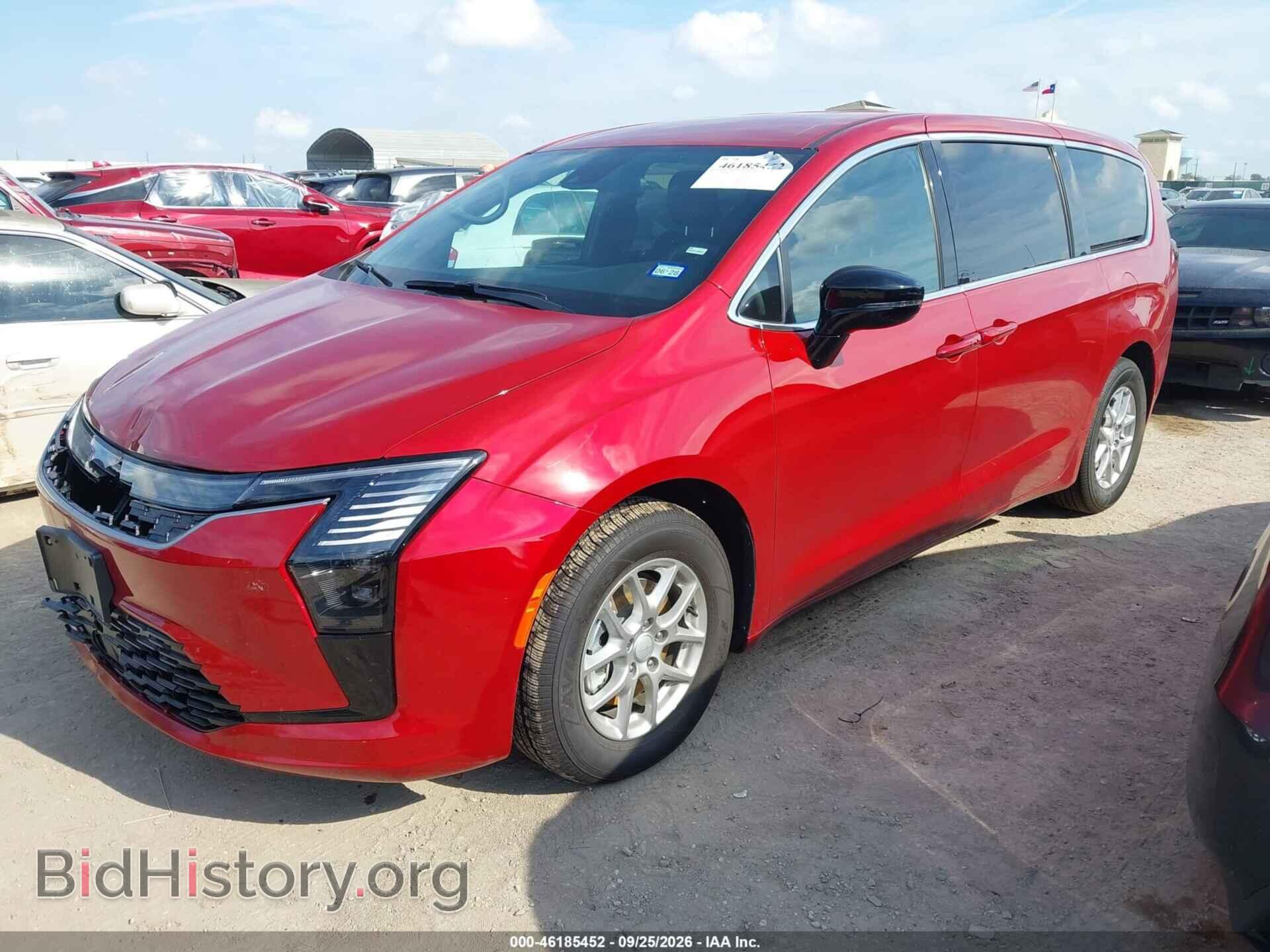 2027 CHRYSLER PACIFICA - VIN: 2C4RC1BG9VR583258 - Photo 2