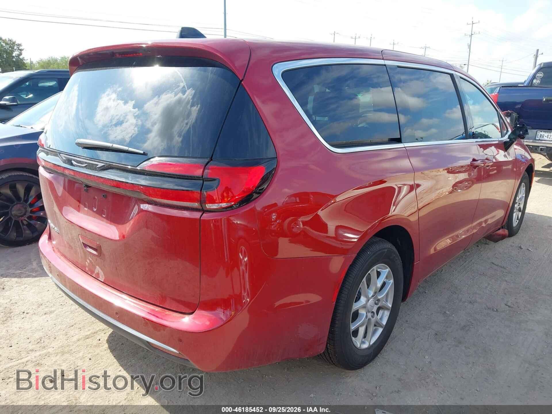 2027 CHRYSLER PACIFICA - VIN: 2C4RC1BG9VR583258 - Photo 4