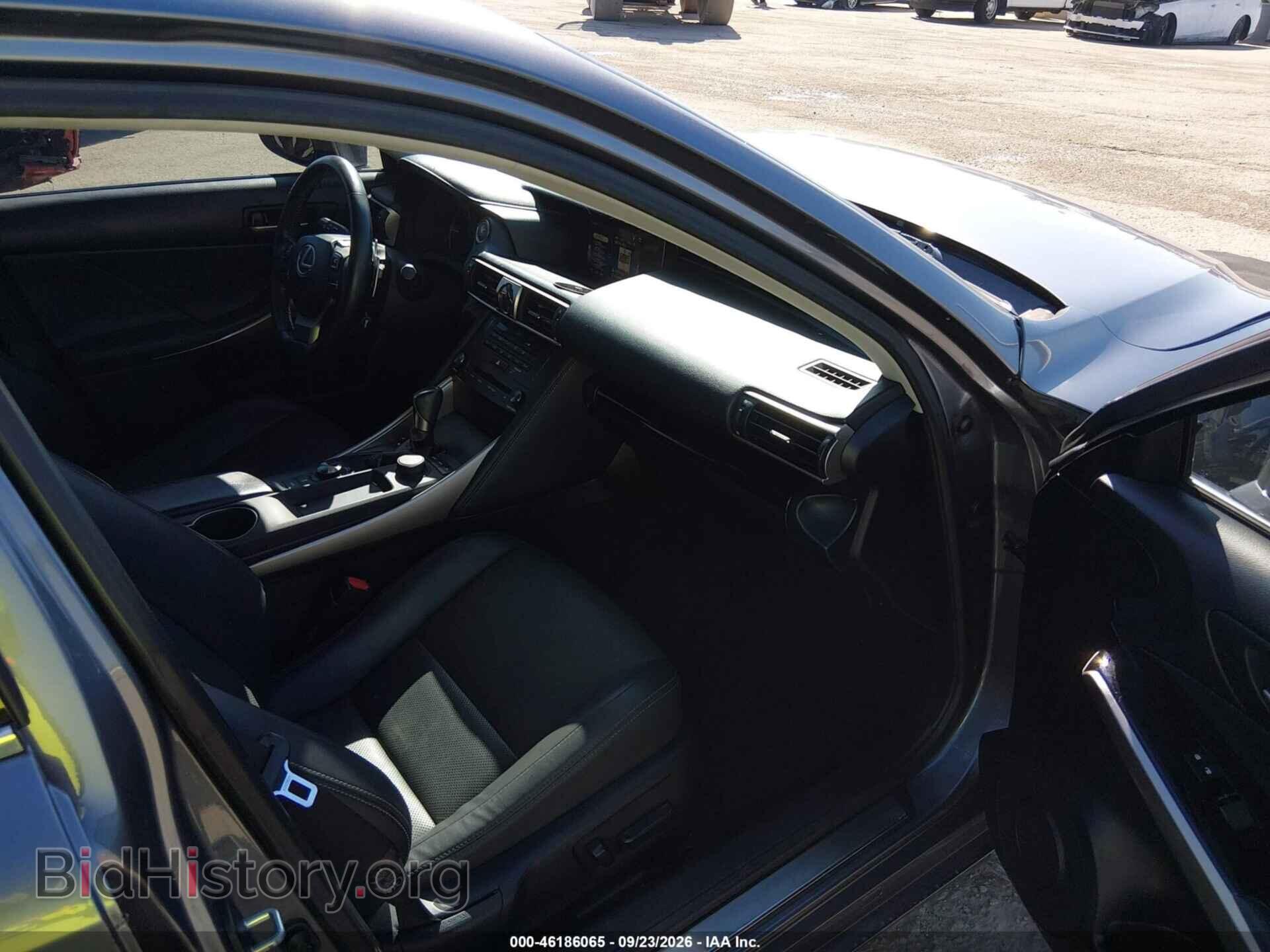 2019 LEXUS IS 300 - VIN: JTHBA1D28K5084578 - Photo 5