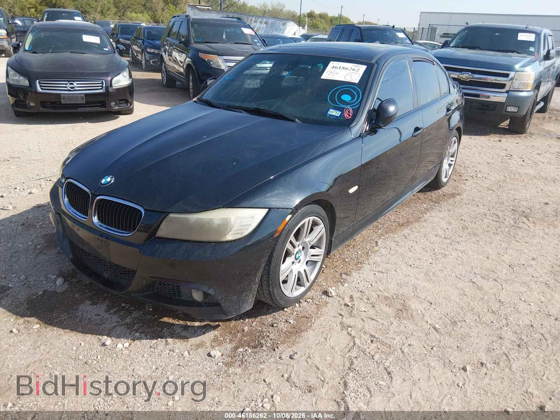 2011 BMW 328I - VIN: WBAPH7G57BNN04548 - Photo 2