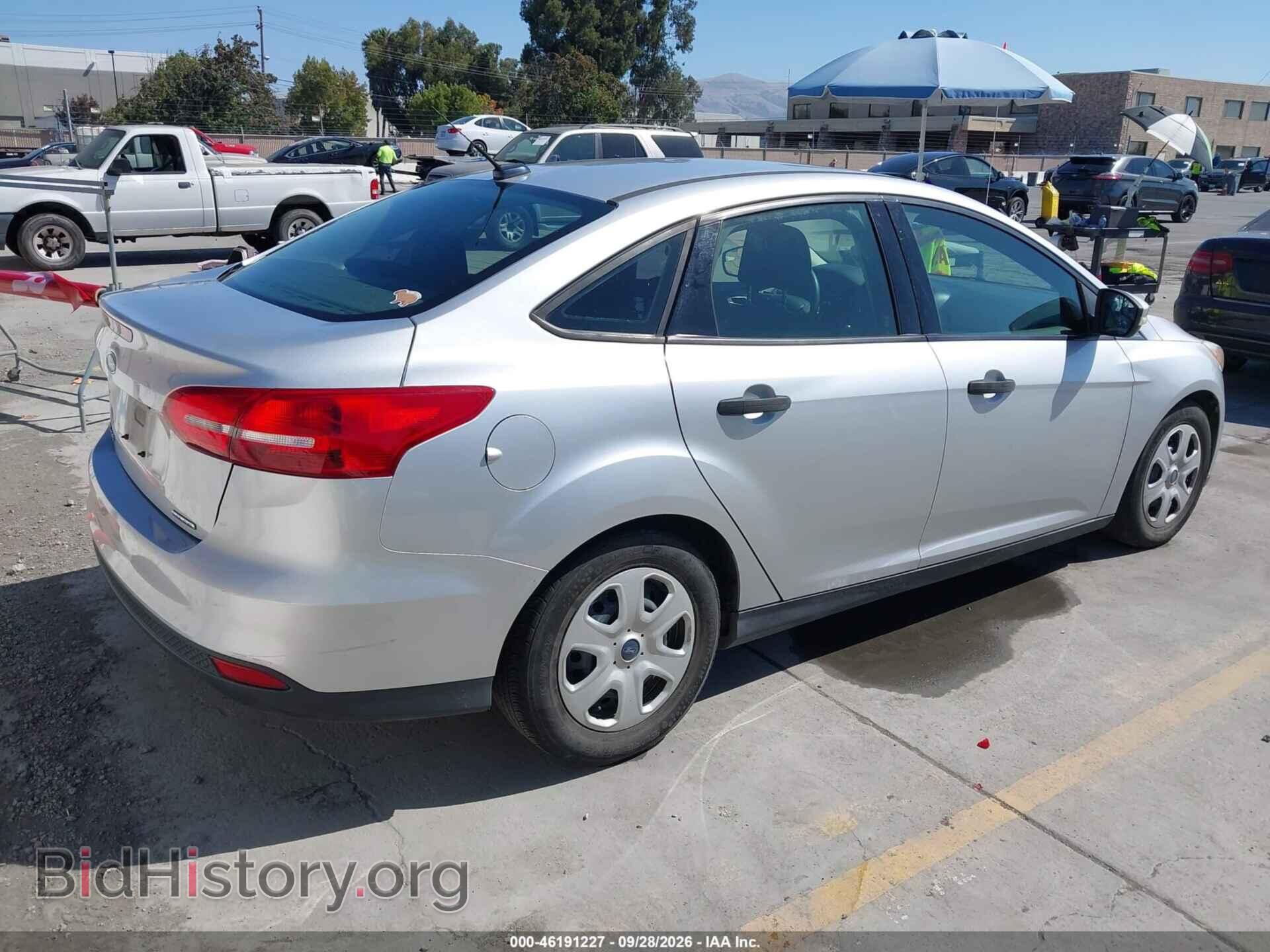 2016 FORD FOCUS - VIN: 1FADP3E28GL383306 - Фото 4