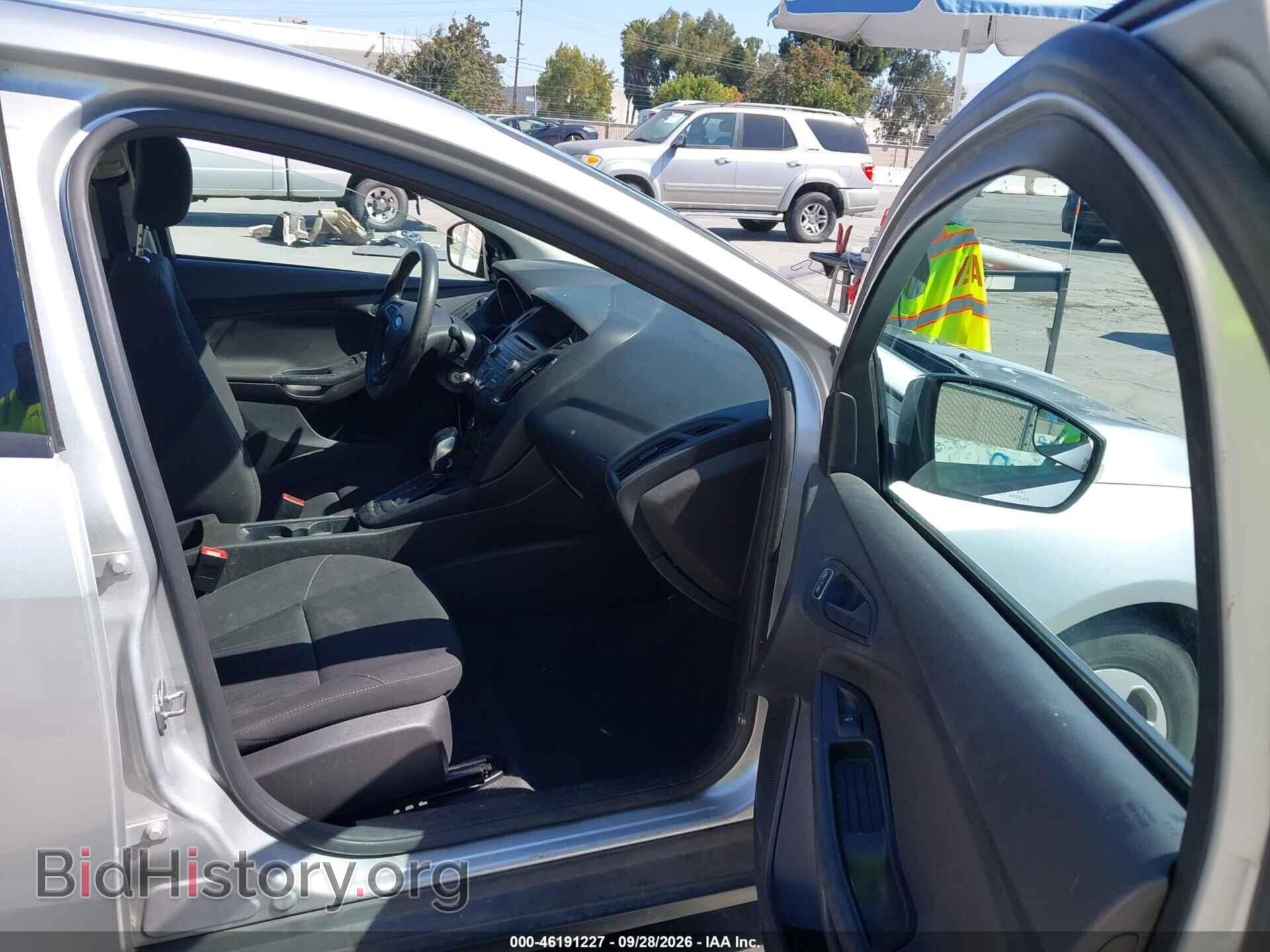 2016 FORD FOCUS - VIN: 1FADP3E28GL383306 - Фото 5