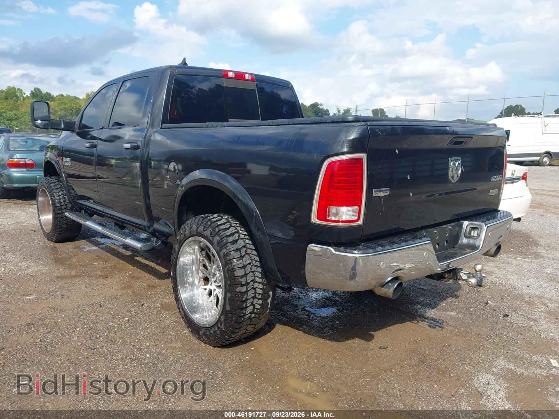2018 RAM 1500 - VIN: 1C6RR7VM9JS254398 - Фото 3