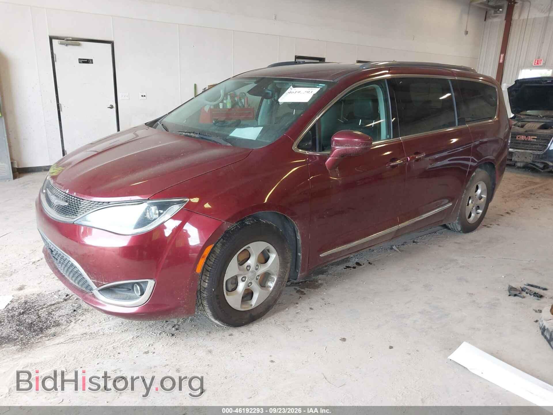 2017 CHRYSLER PACIFICA - VIN: 2C4RC1EG6HR708779 - Photo 2