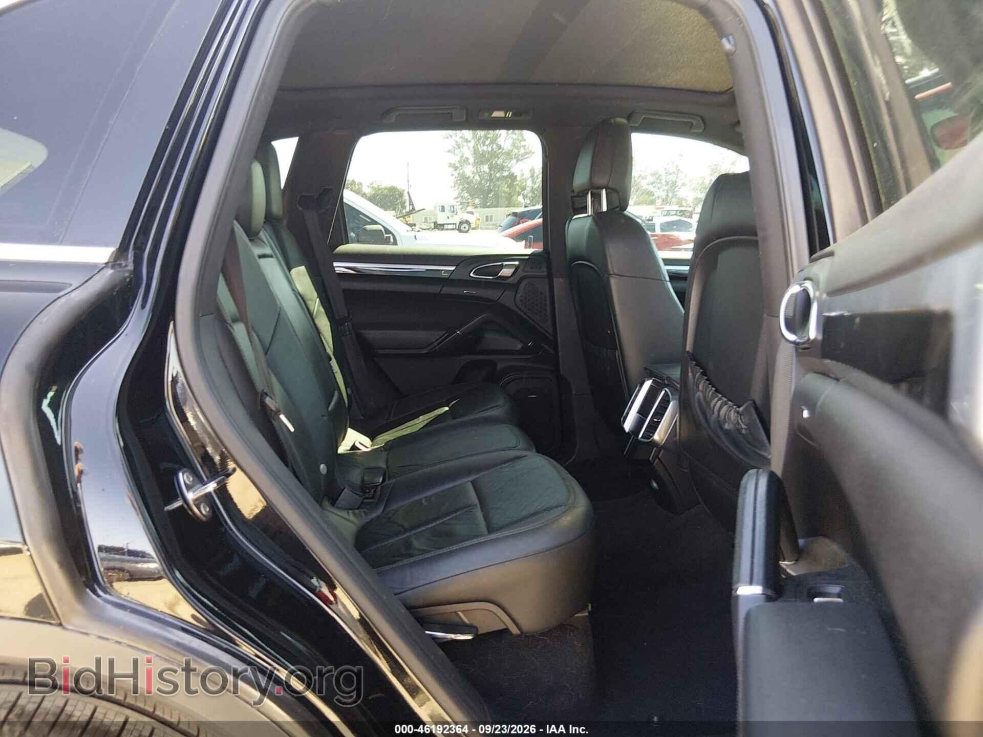2014 PORSCHE CAYENNE - VIN: WP1AA2A22ELA09834 - Photo 8