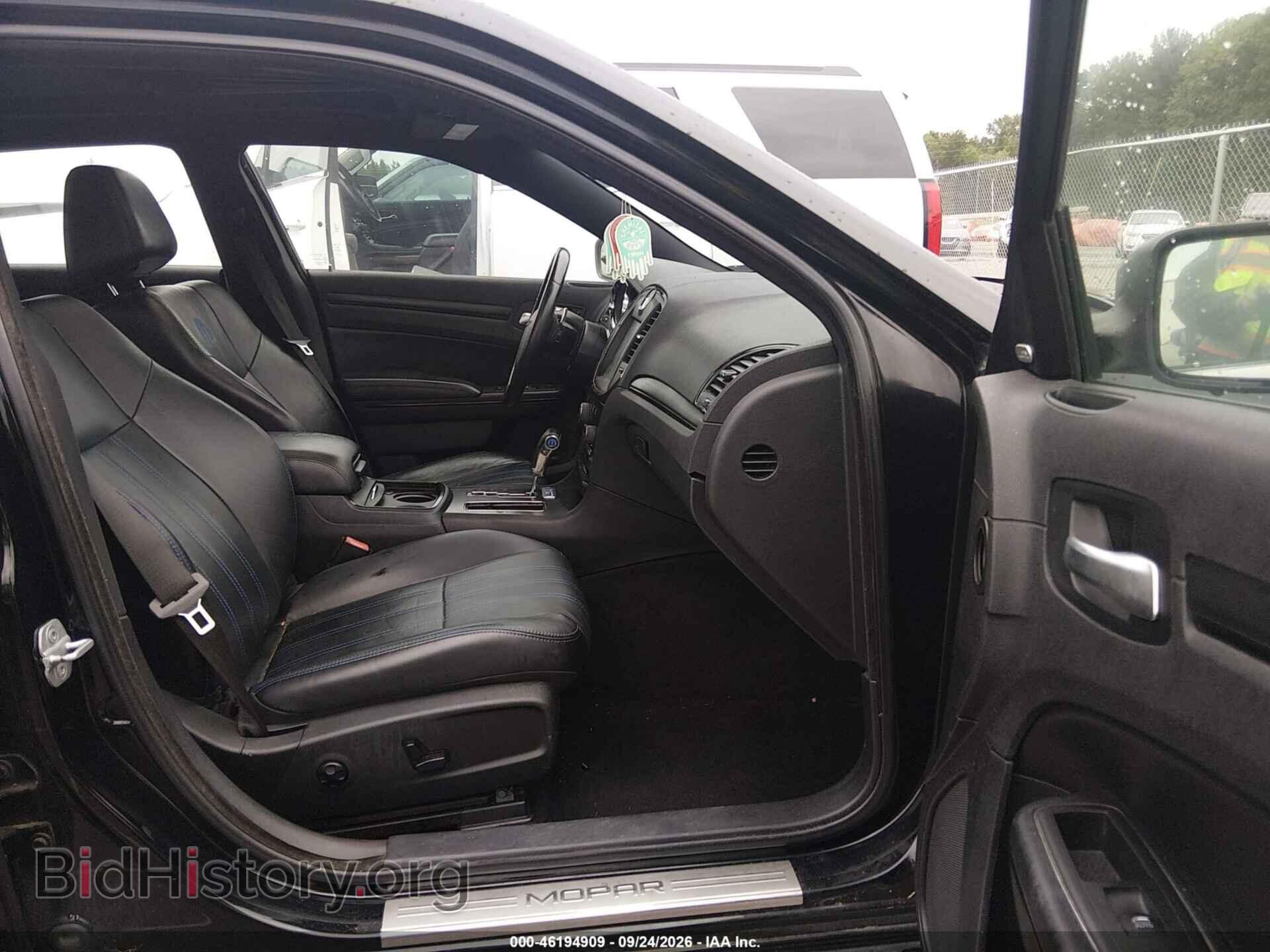 2012 CHRYSLER 300 - VIN: 2C3CCADT3CH315409 - Photo 5