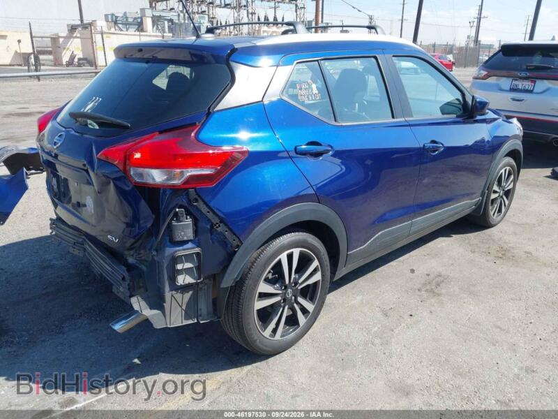 2019 Nissan KICKS (VIN 3N1CP5CU3KL549026) — photo 4 of 17