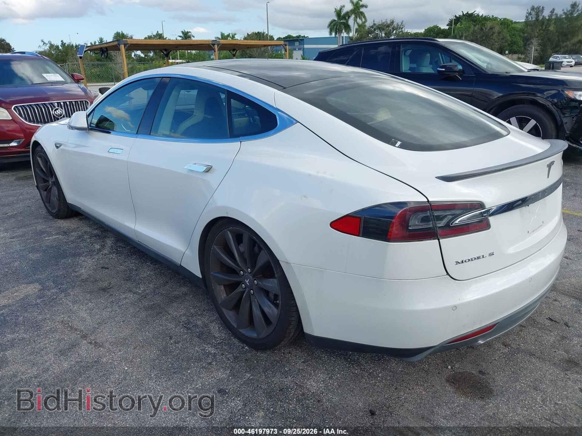 2013 Tesla MODEL S (VIN 5YJSA1DP4DFP25885) — photo 3 of 18