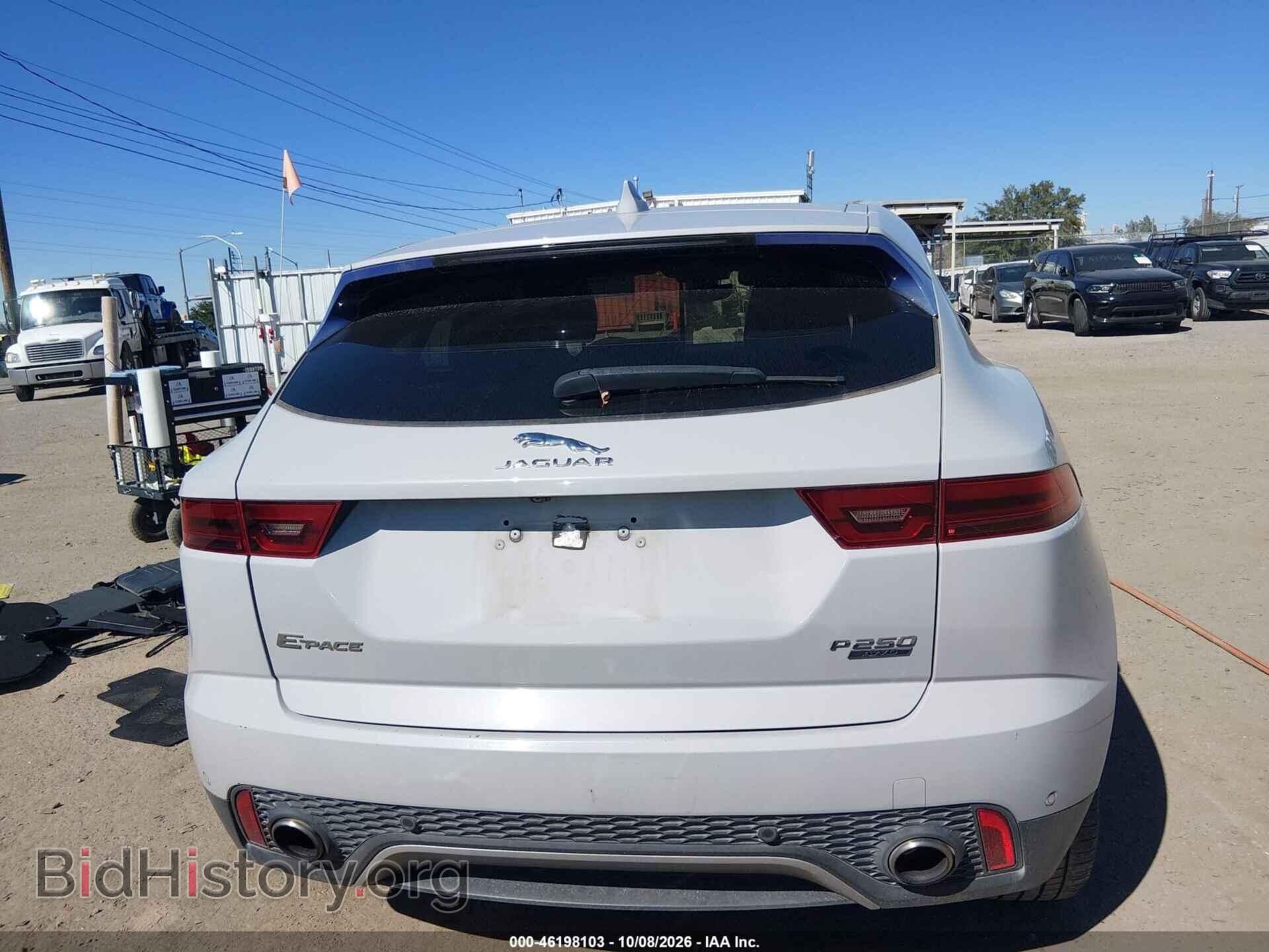 2018 JAGUAR E-PACE - VIN: SADFP2FX4J1Z13320 - Photo 17