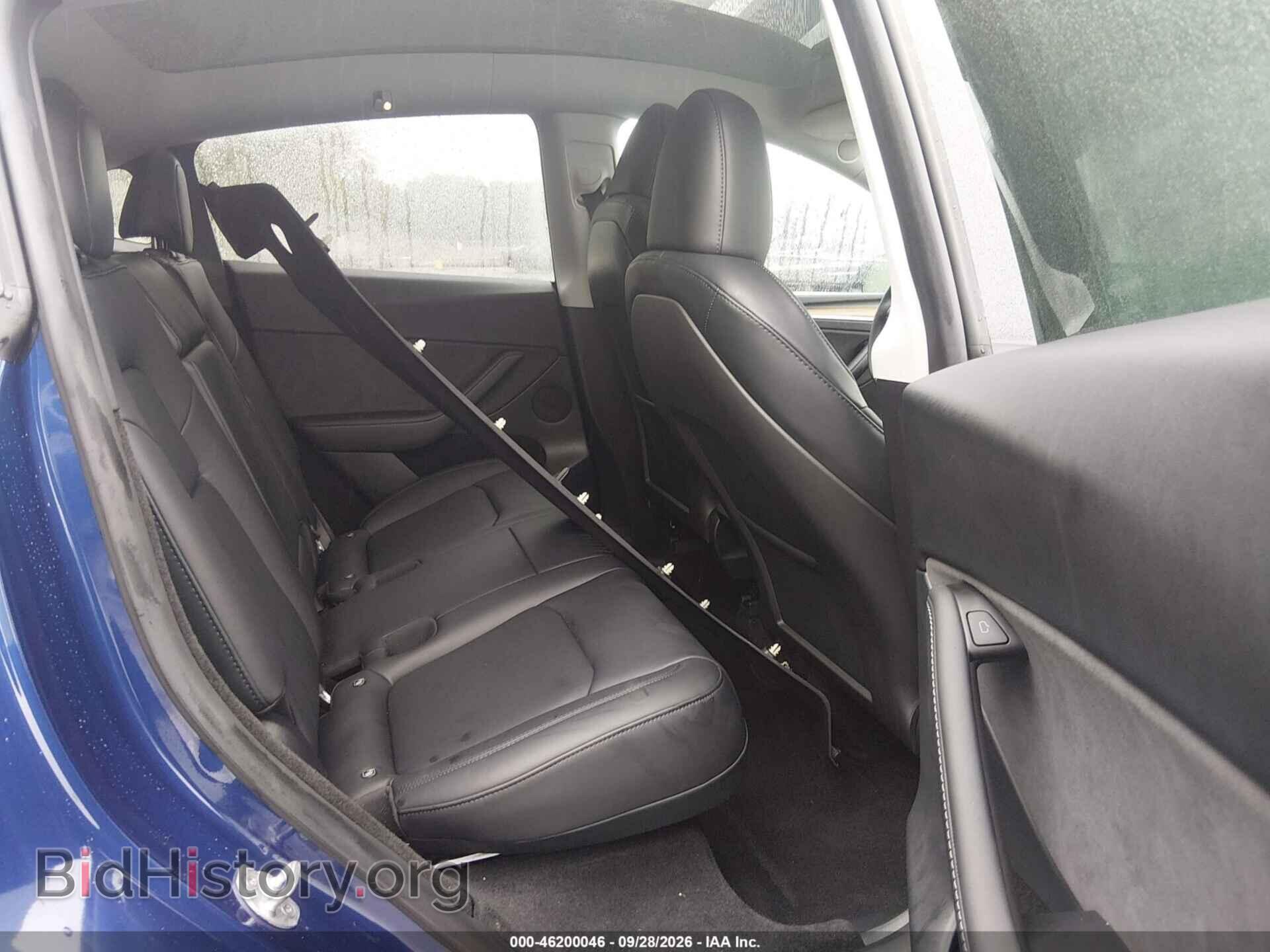 2024 TESLA MODEL Y - VIN: 7SAYGDEE2RF031861 - Фото 8