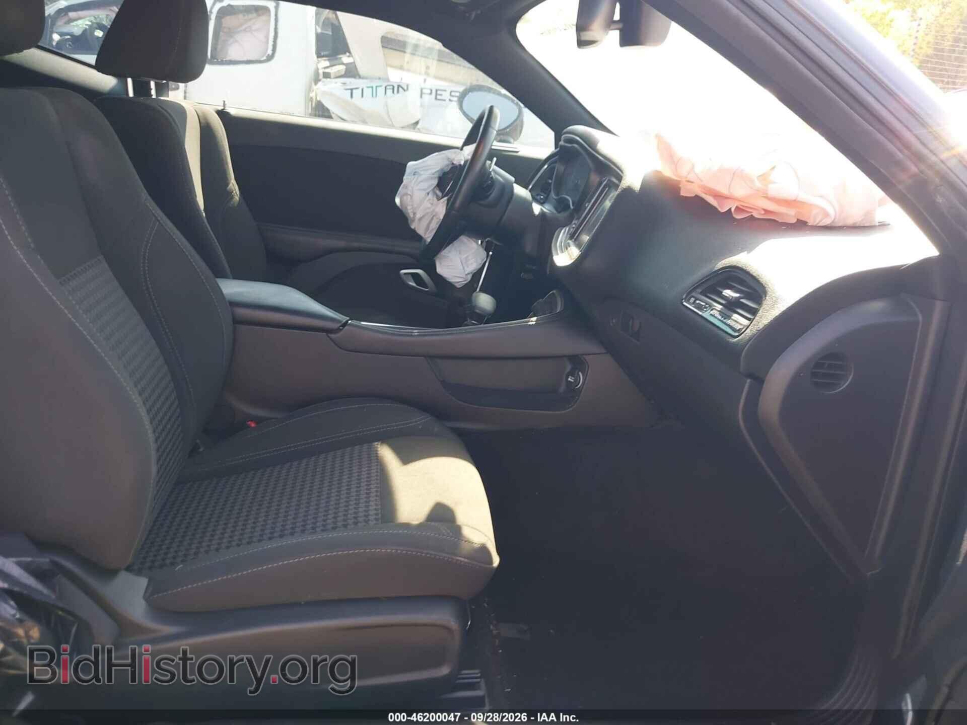 2016 DODGE CHALLENGER - VIN: 2C3CDZAG4GH255701 - Фото 5