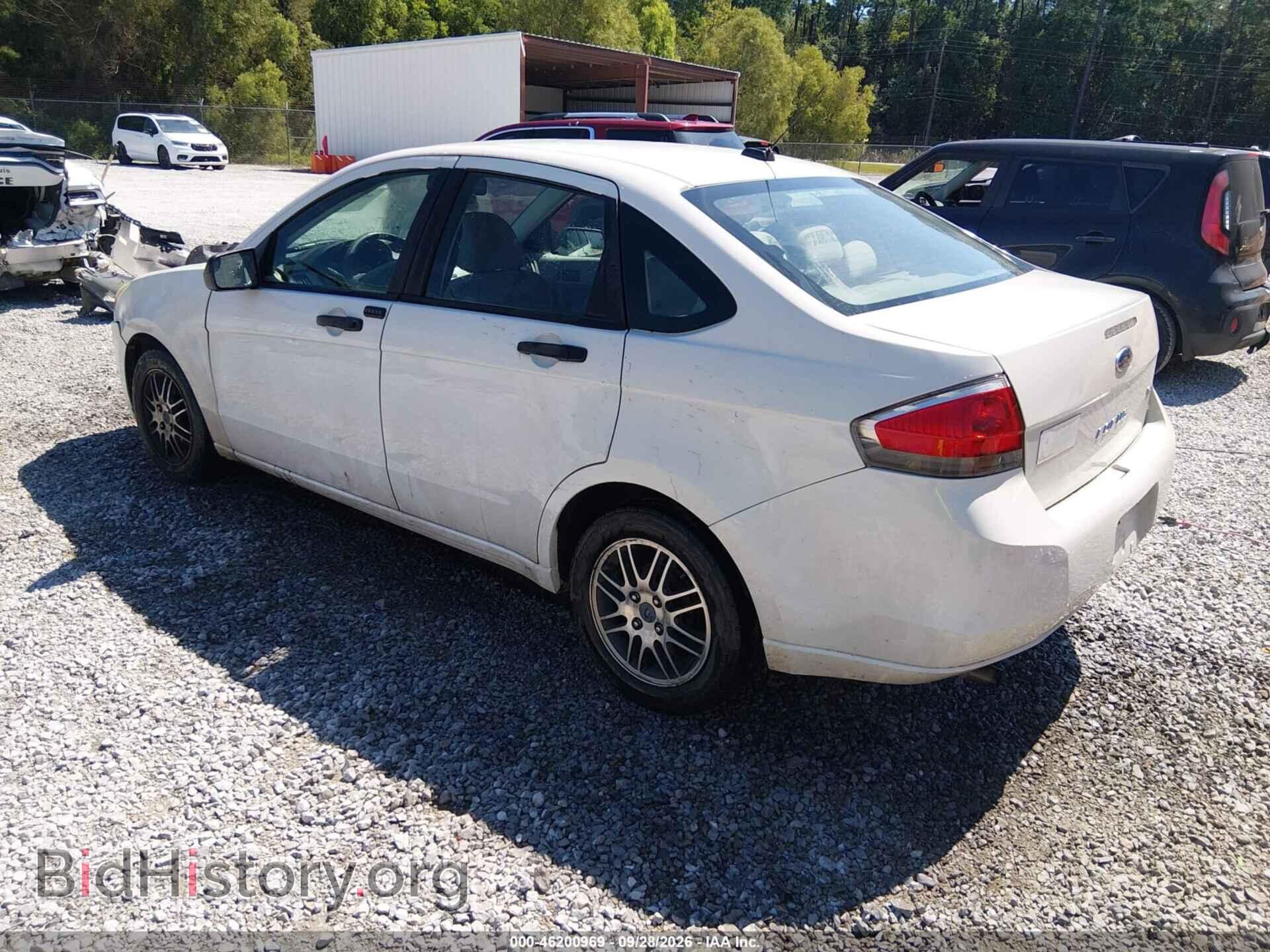 2011 FORD FOCUS - VIN: 1FAHP3FN9BW160581 - Photo 3