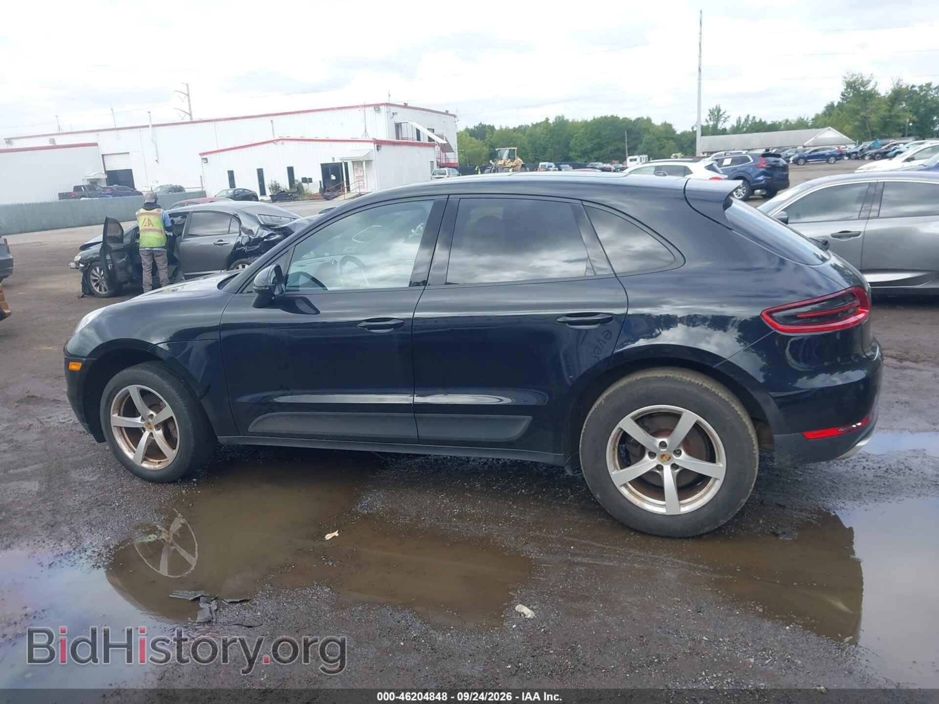2017 PORSCHE MACAN - VIN: WP1AA2A57HLB04906 - Photo 14