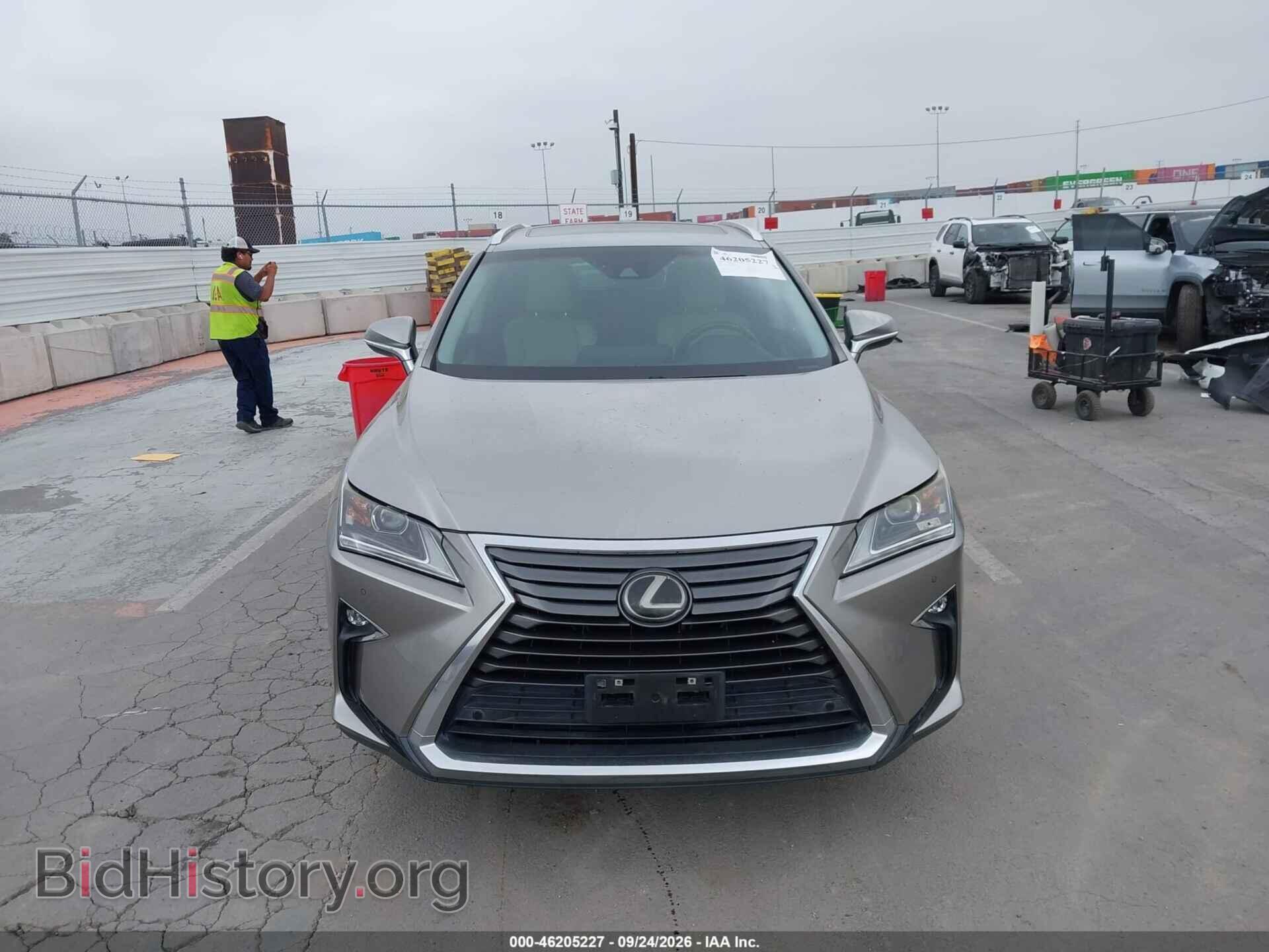 2017 LEXUS RX 350 - VIN: 2T2ZZMCA2HC042000 - Photo 12