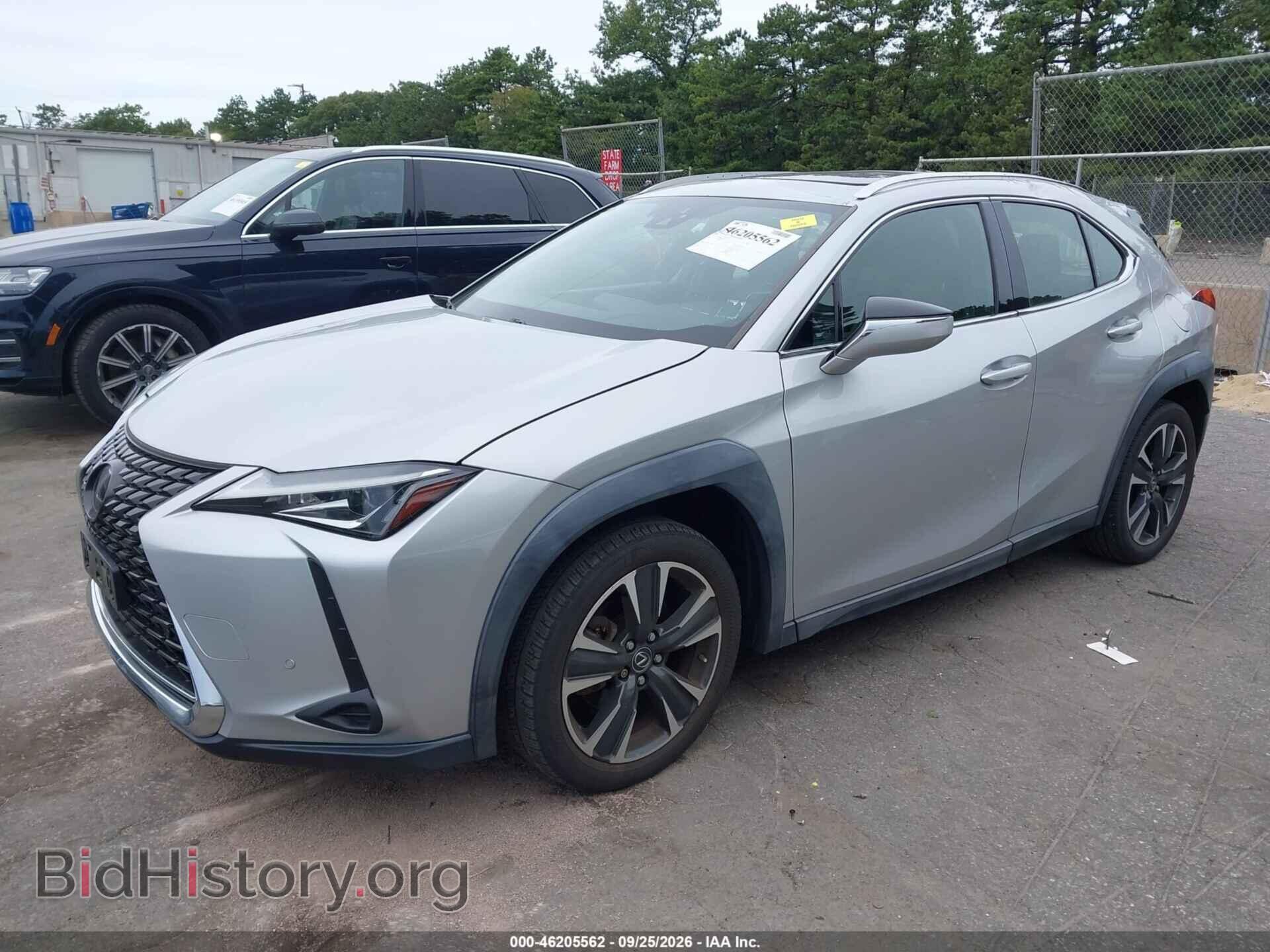 2019 LEXUS UX 200 - VIN: JTHY3JBH9K2013211 - Photo 2