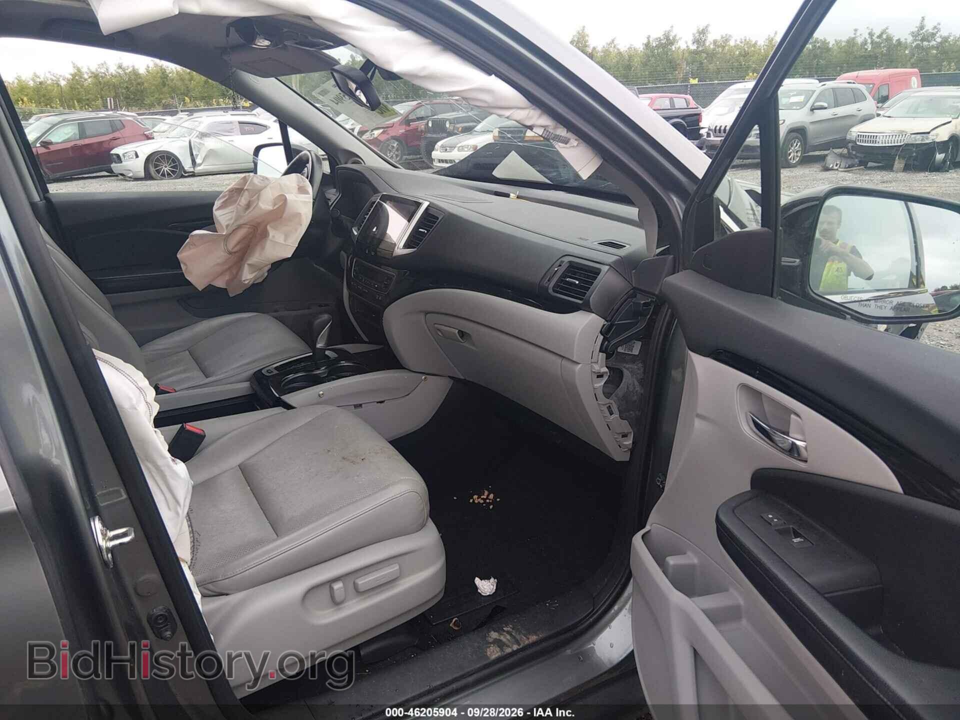 2017 HONDA RIDGELINE - VIN: 5FPYK3F76HB032460 - Фото 5