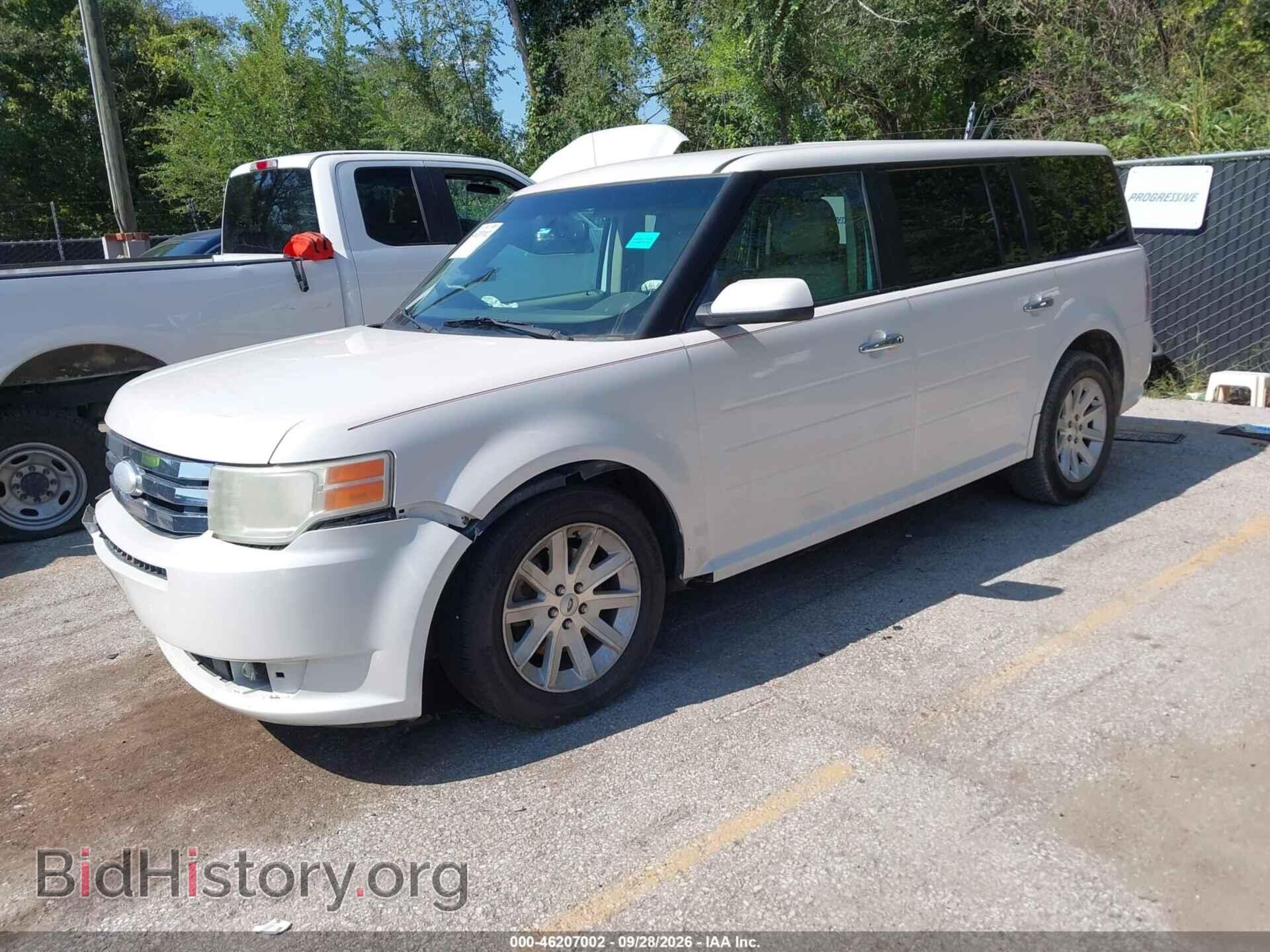 2011 FORD FLEX - VIN: 2FMGK5CC3BBD37187 - Photo 2