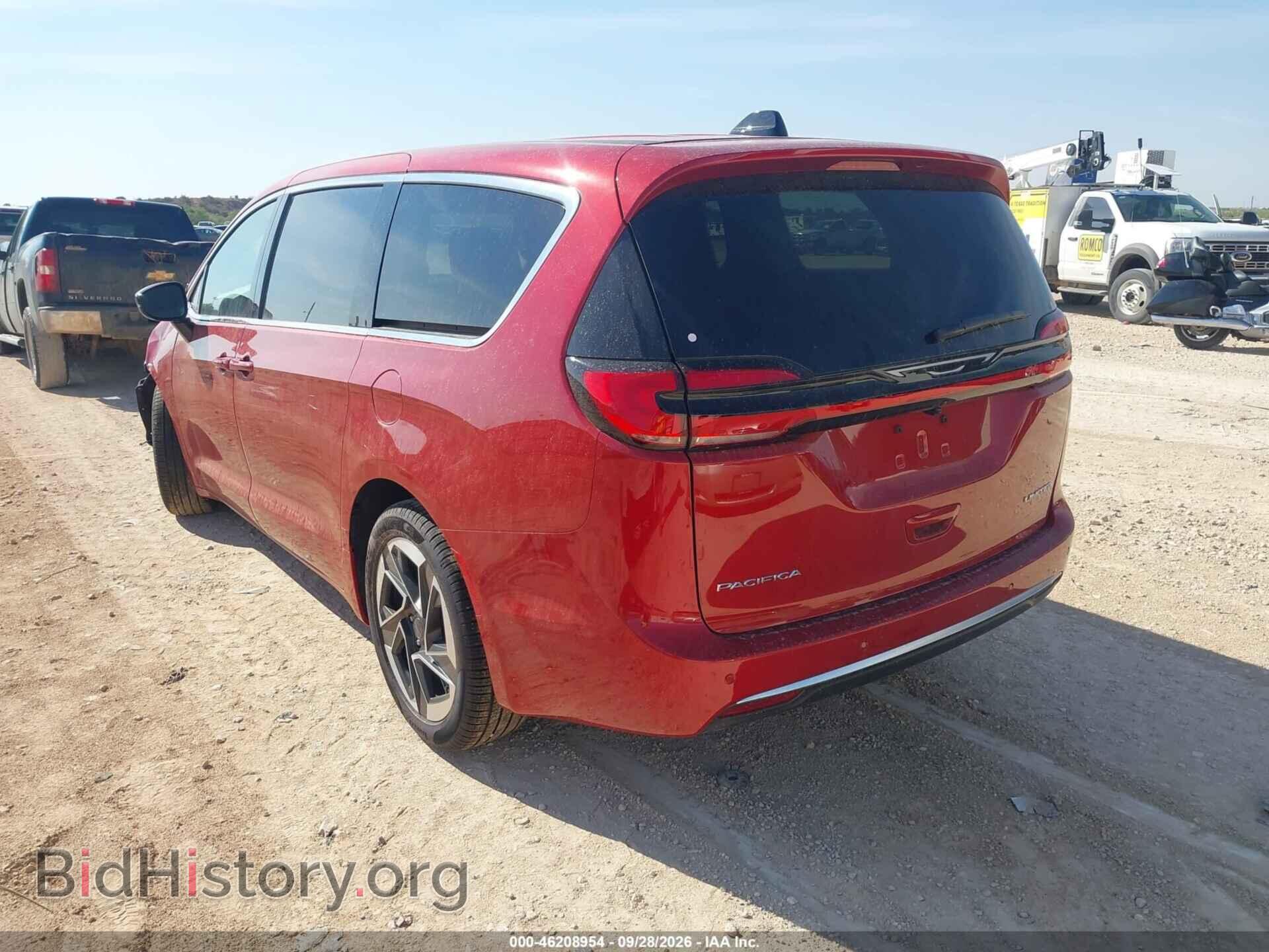 2027 CHRYSLER PACIFICA - VIN: 2C4RC1GGXVR601405 - Photo 3