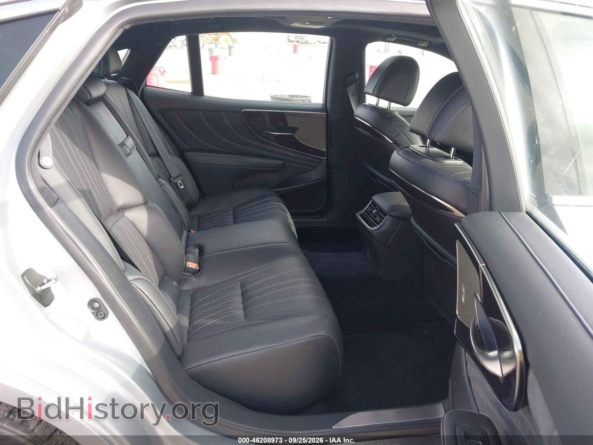 2023 LEXUS LS 500 - VIN: JTHD51FF8P5018066 - Photo 8