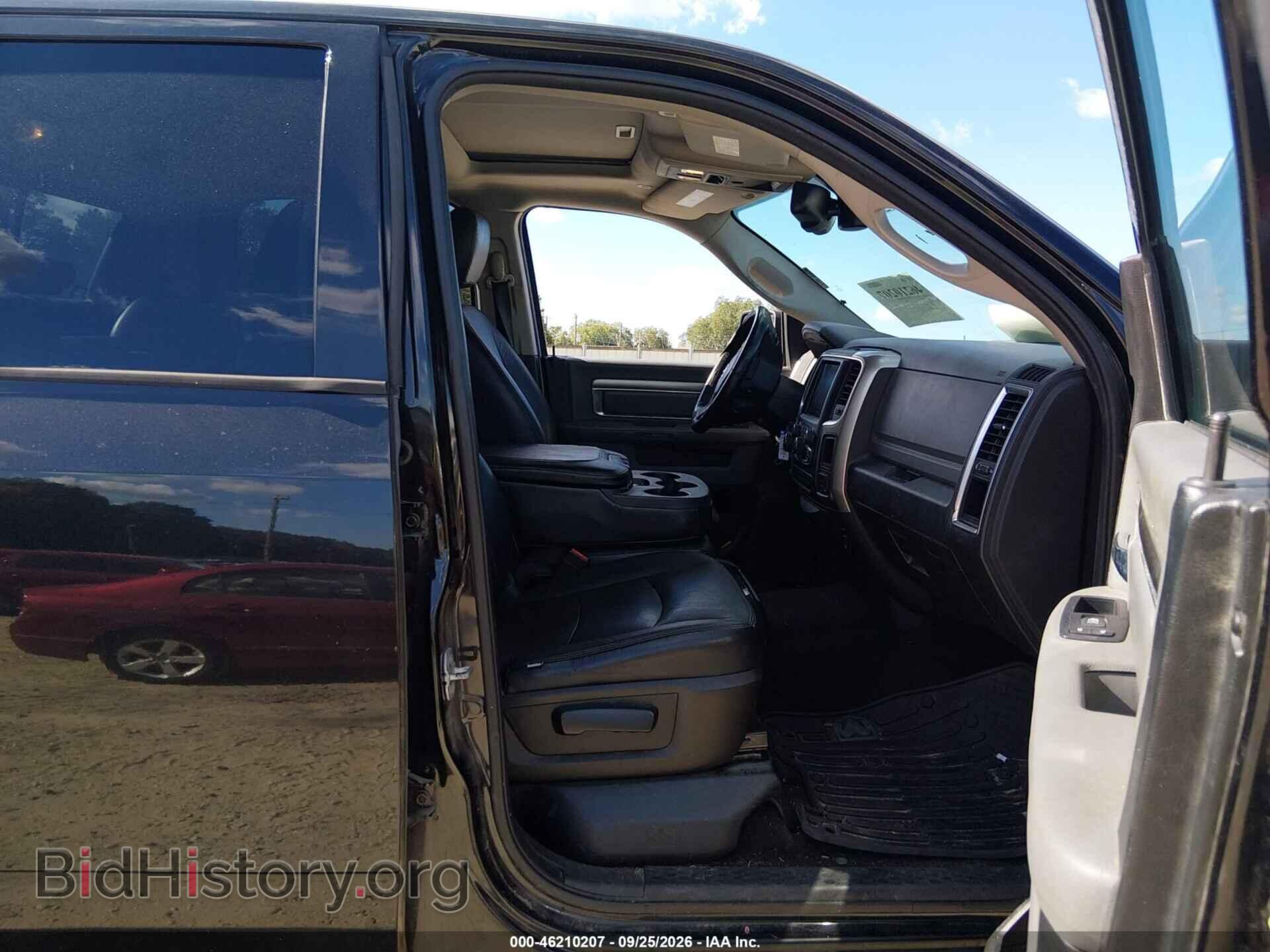 2017 RAM 1500 - VIN: 1C6RR7LT9HS725308 - Photo 5